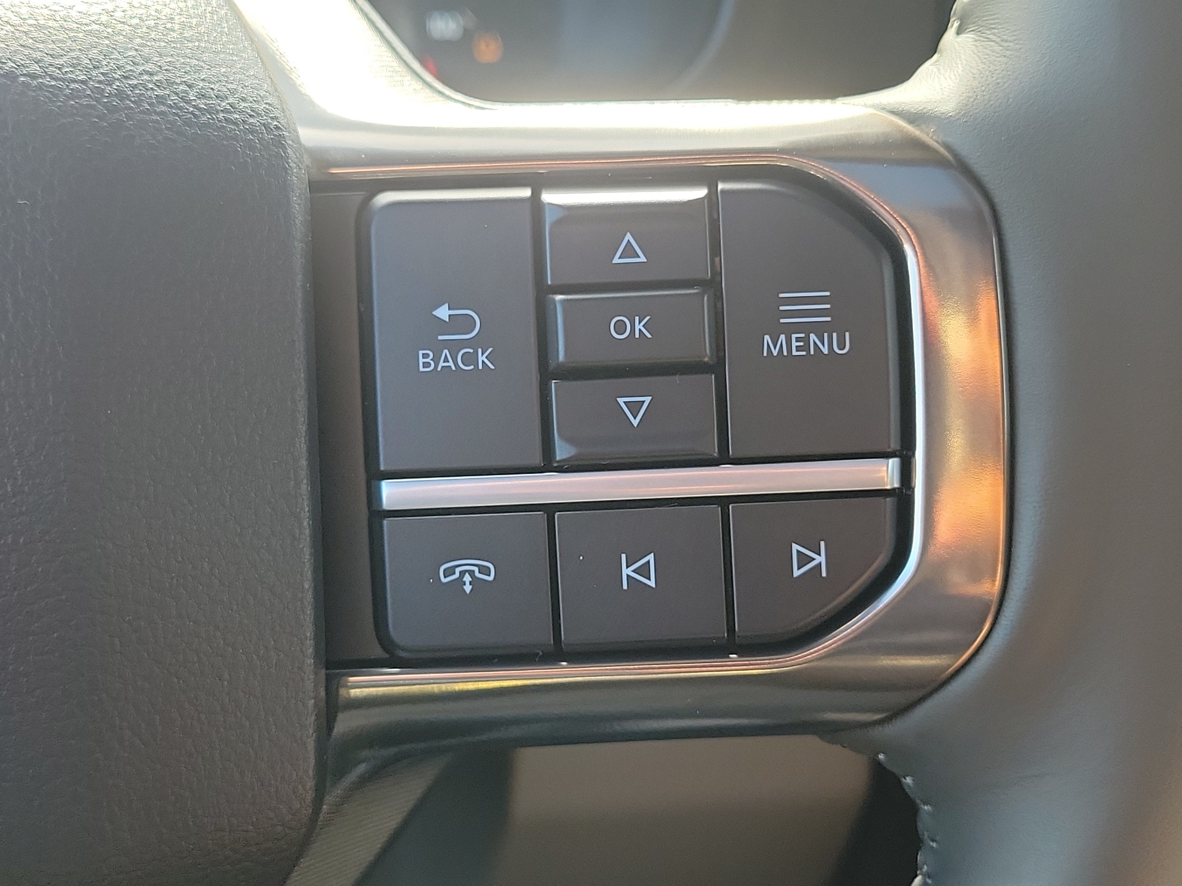 2027 Ford Super Duty F-350 SRW Platinum
