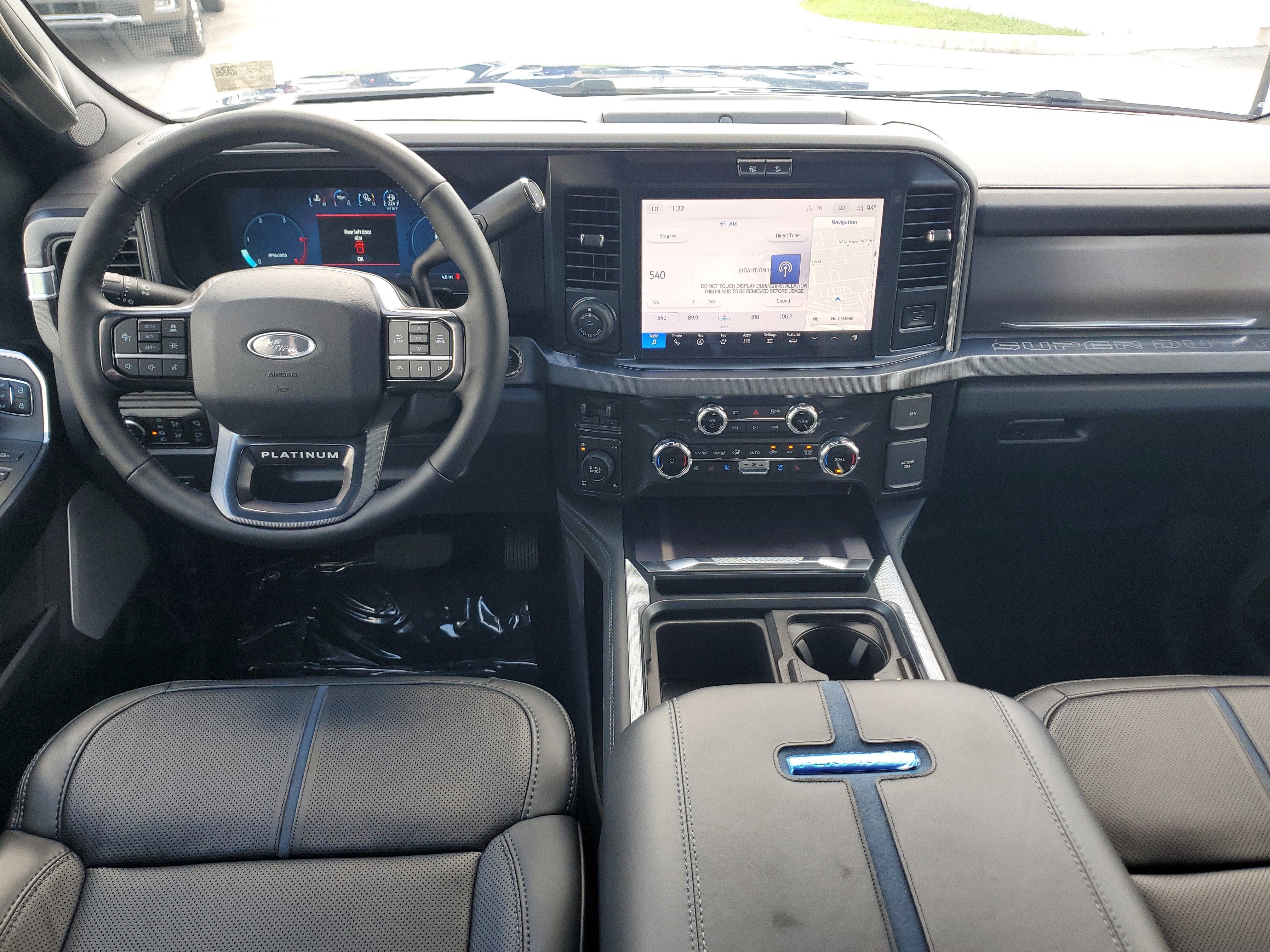 2026 Ford Super Duty F-350 SRW Platinum