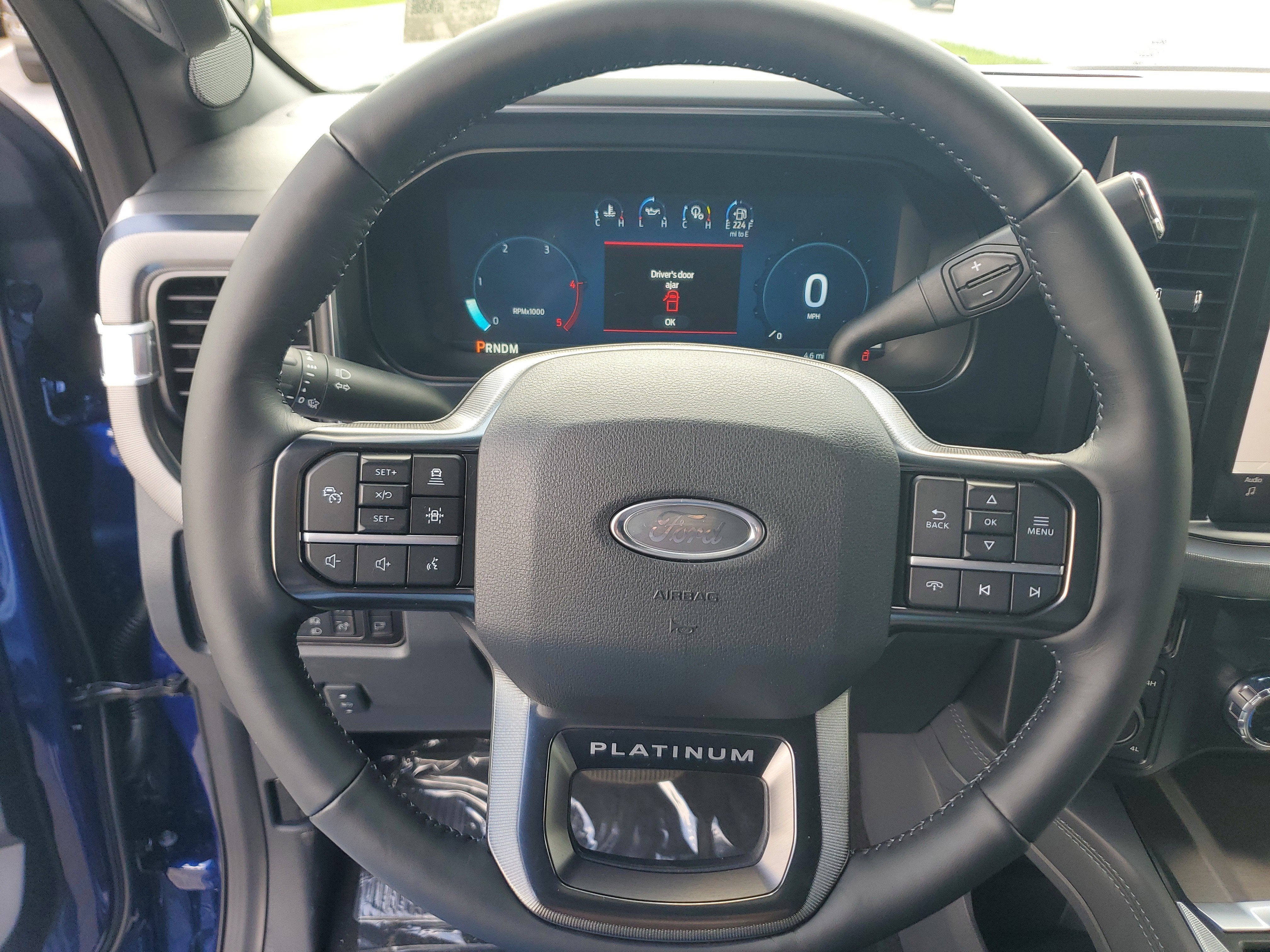 2026 Ford Super Duty F-350 SRW Platinum