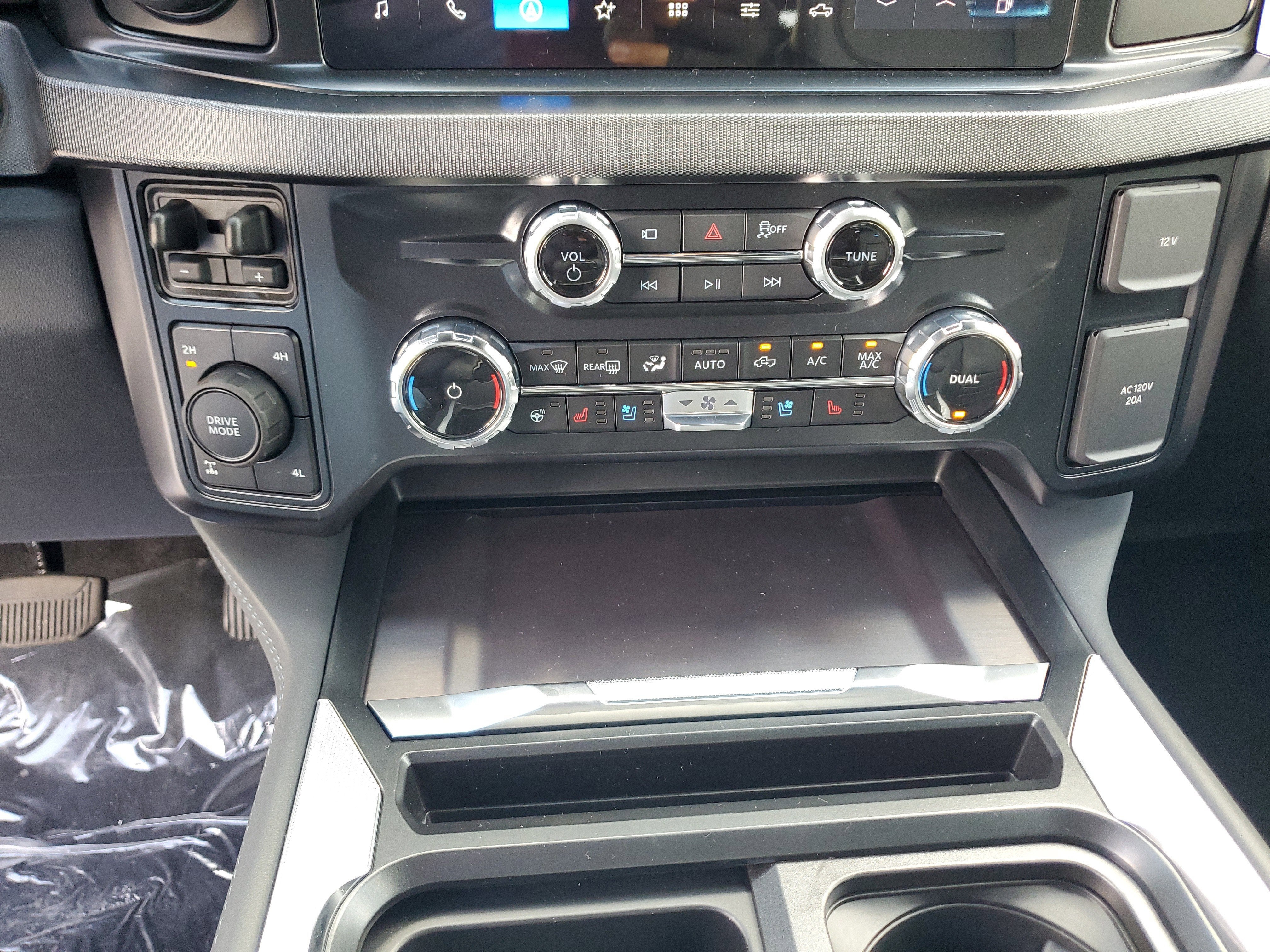 2026 Ford Super Duty F-350 SRW Platinum