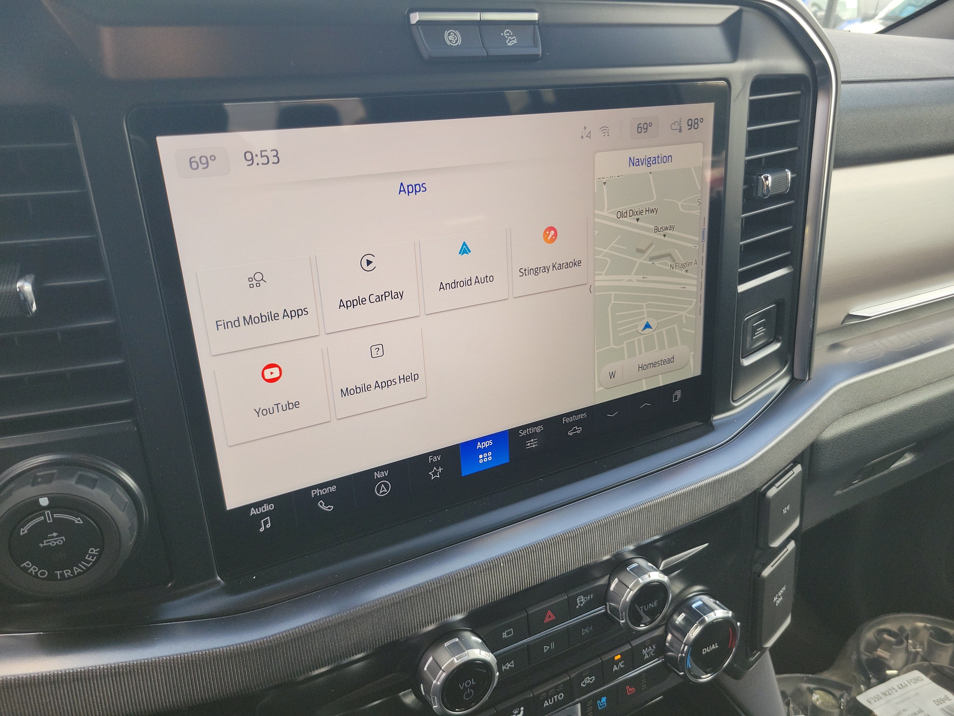 2026 Ford Super Duty F-350 SRW Platinum