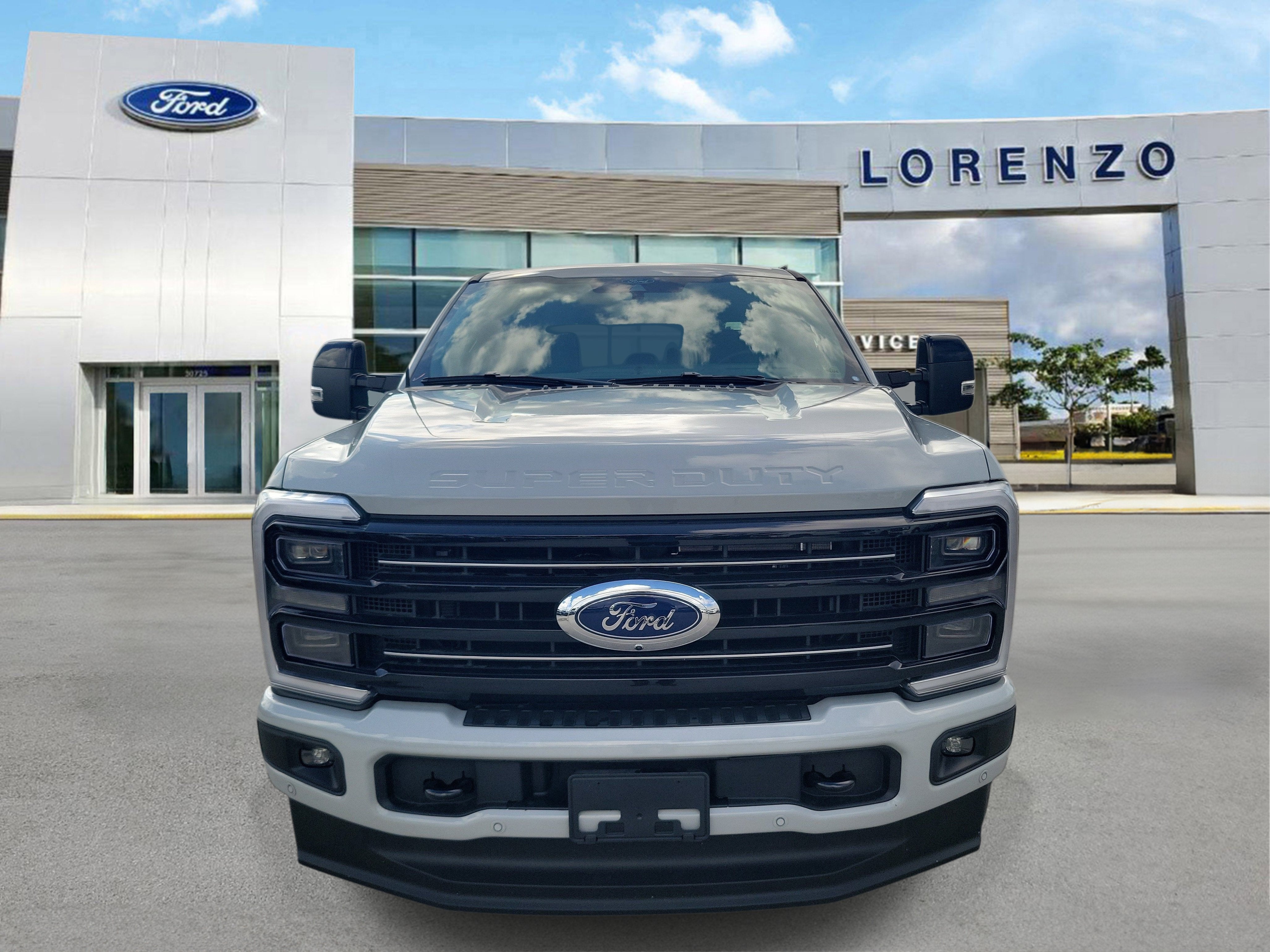 2026 Ford Super Duty F-350 SRW Platinum