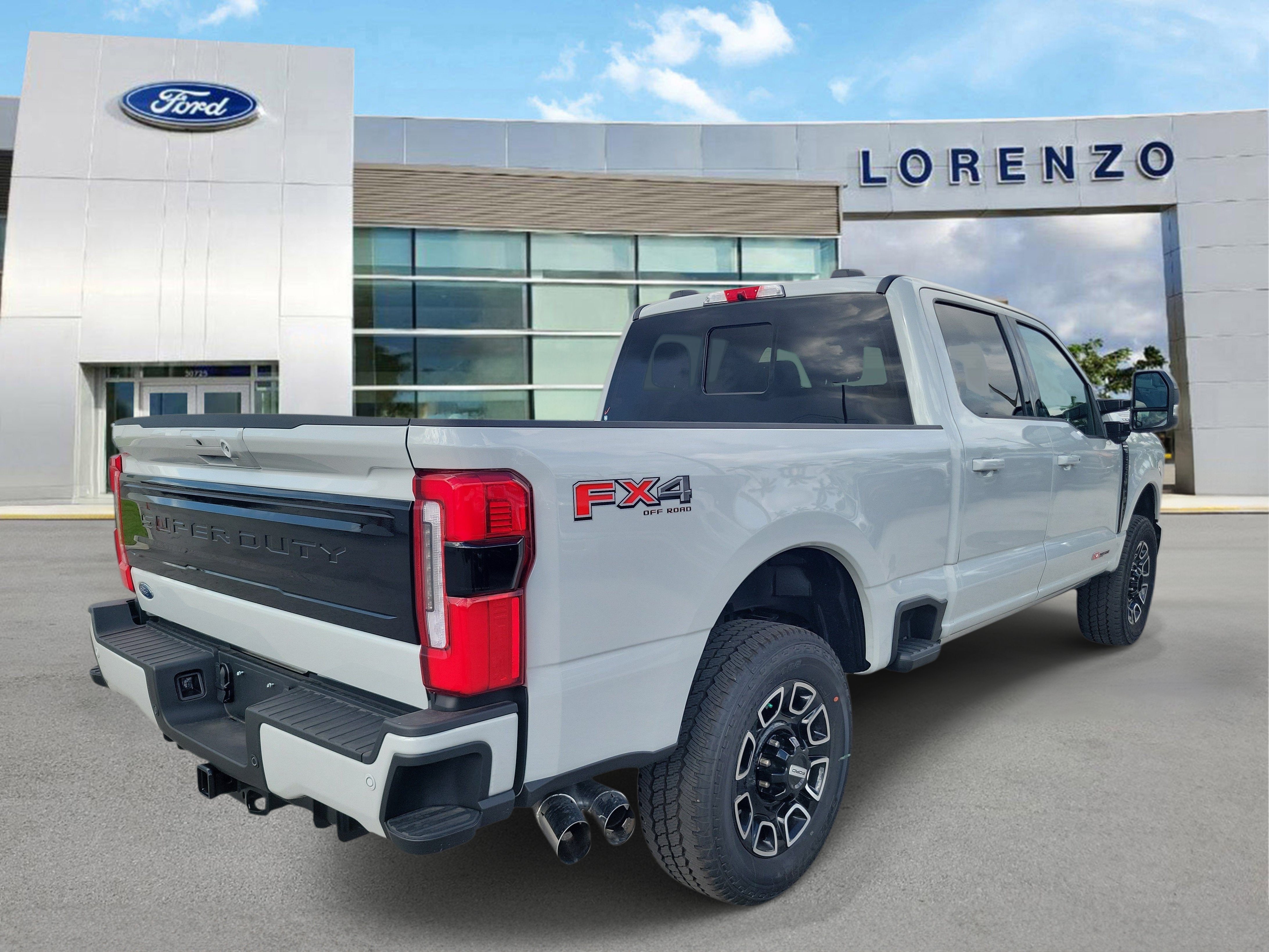 2026 Ford Super Duty F-350 SRW Platinum