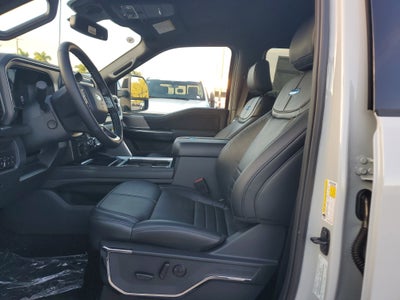 2026 Ford Super Duty F-350 SRW Platinum