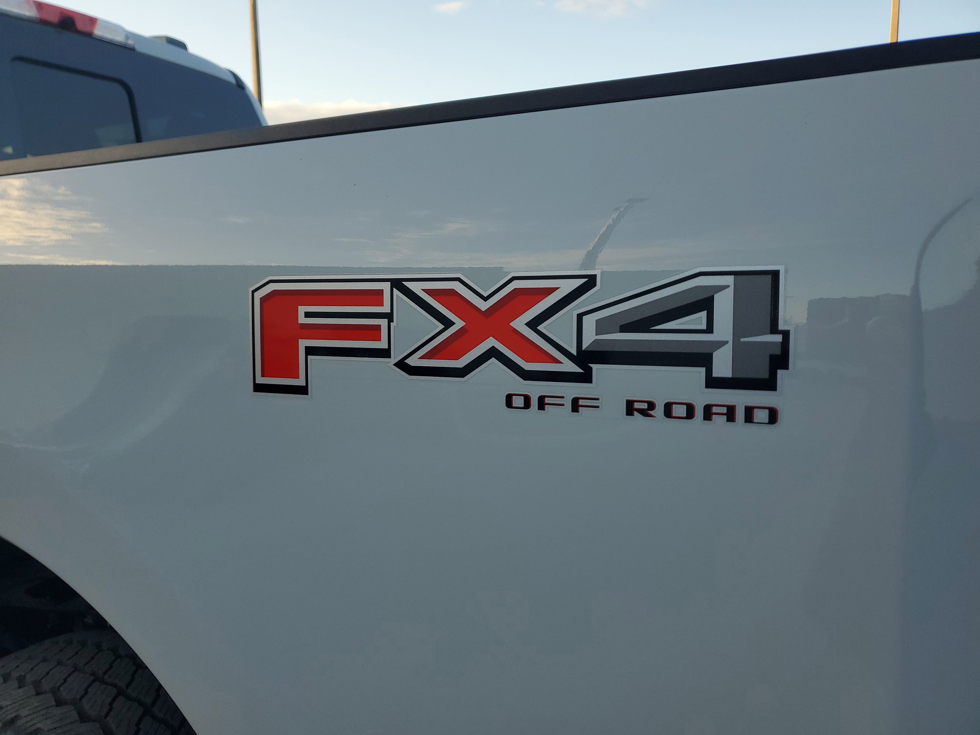 2026 Ford Super Duty F-350 SRW Platinum