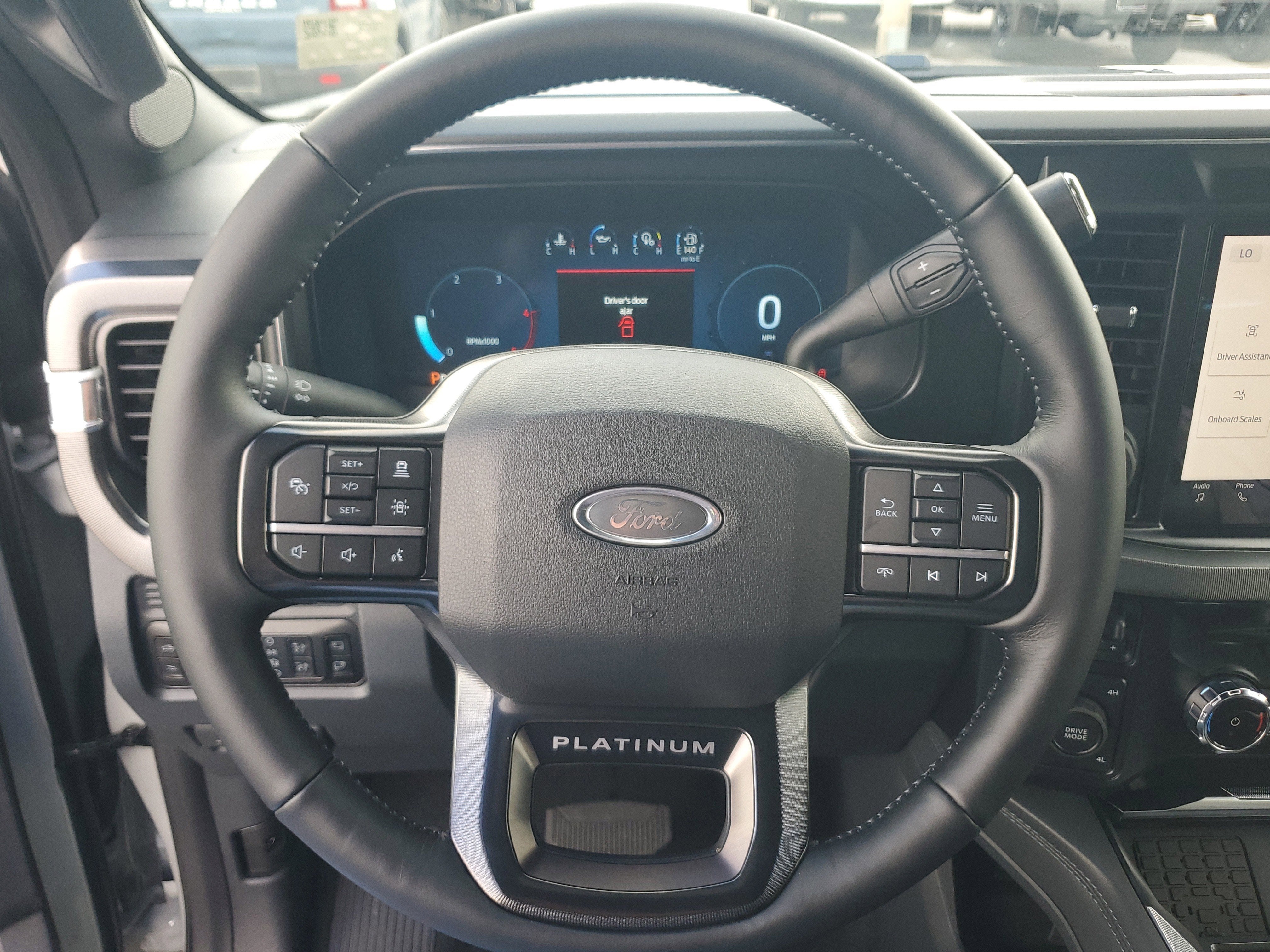 2026 Ford Super Duty F-350 SRW Platinum