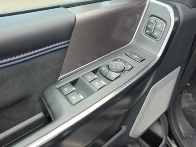 2026 Ford Super Duty F-350 SRW Platinum