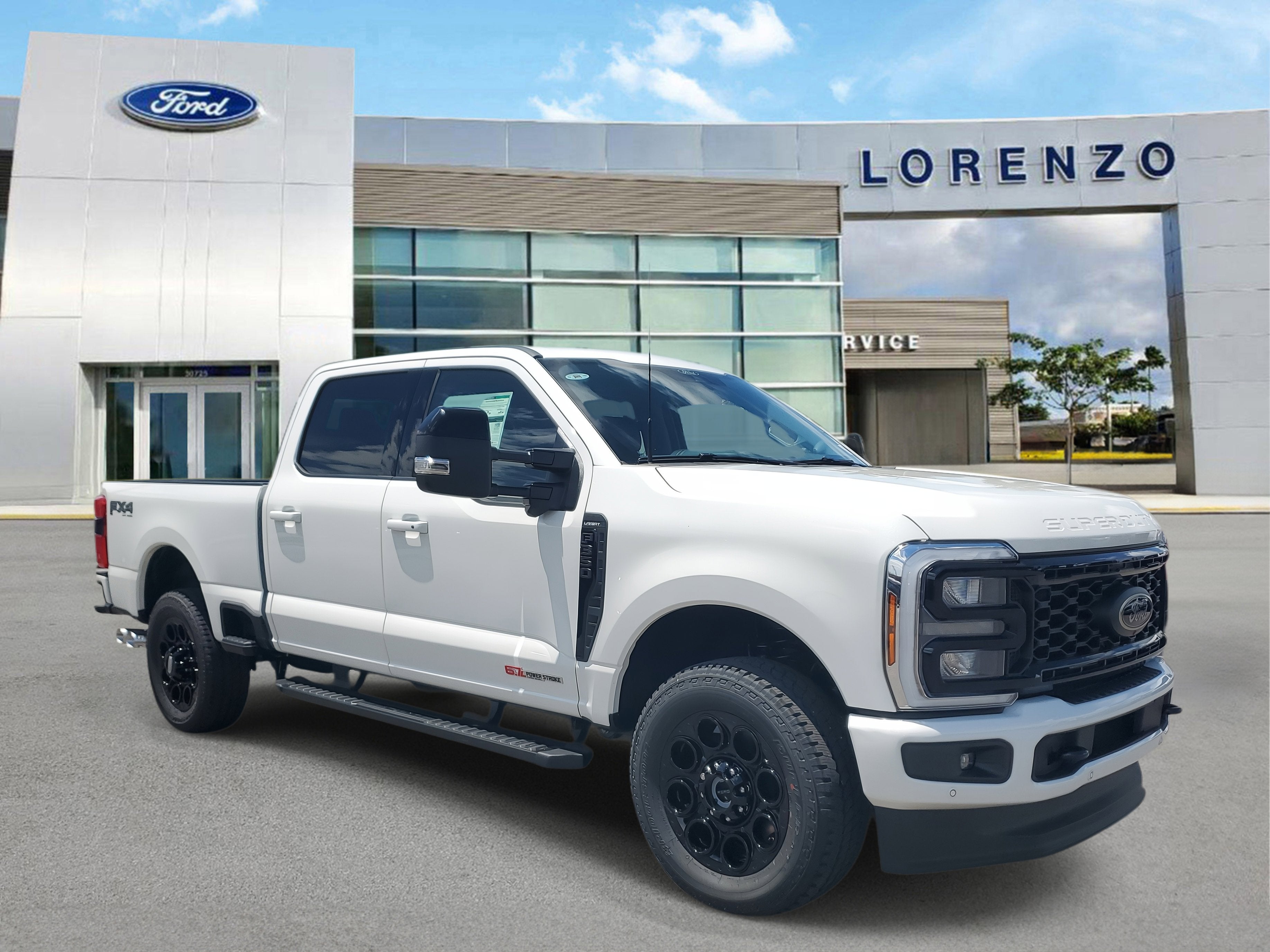 2026 Ford Super Duty F-350 SRW LARIAT