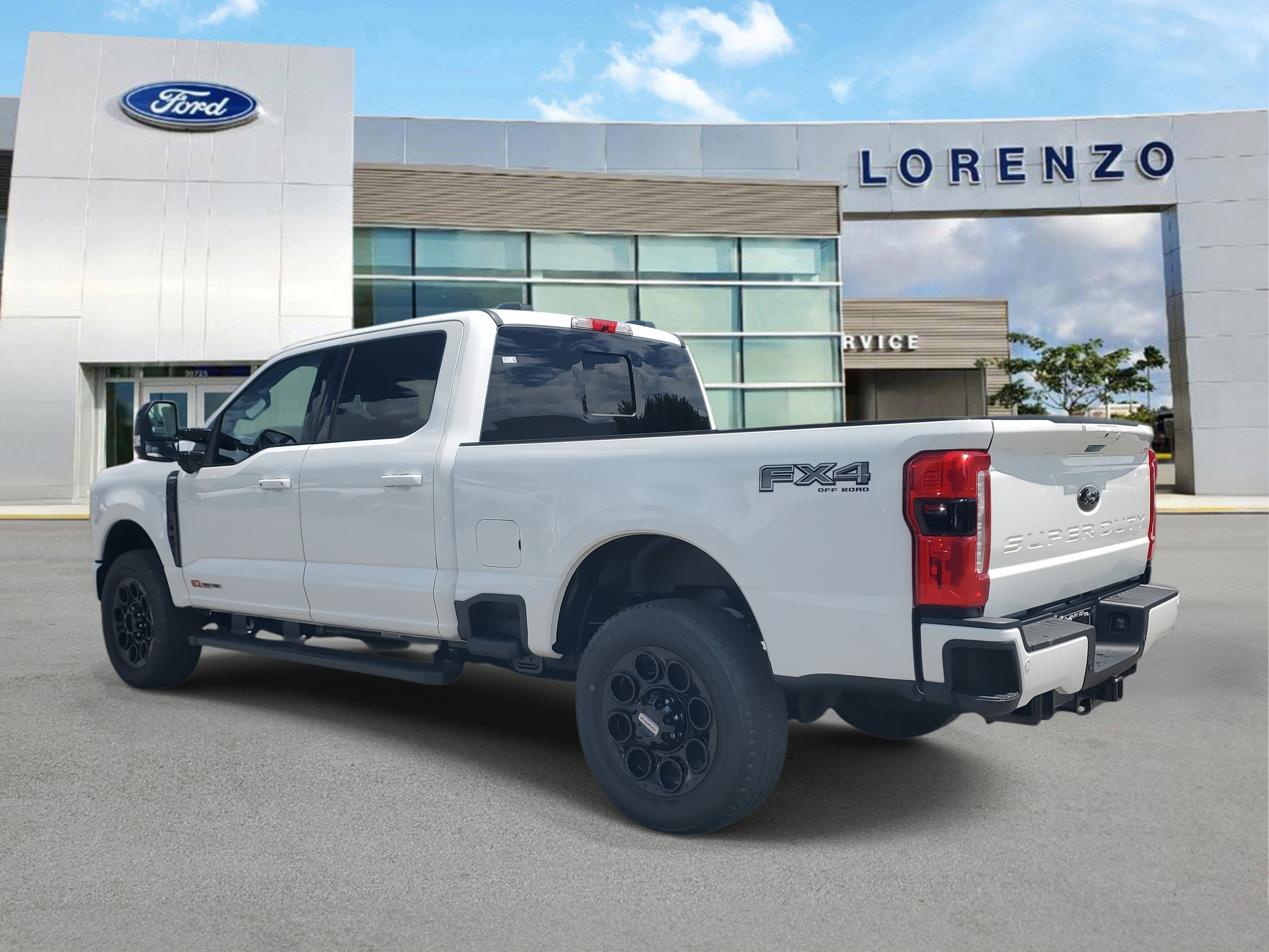 2026 Ford Super Duty F-350 SRW LARIAT