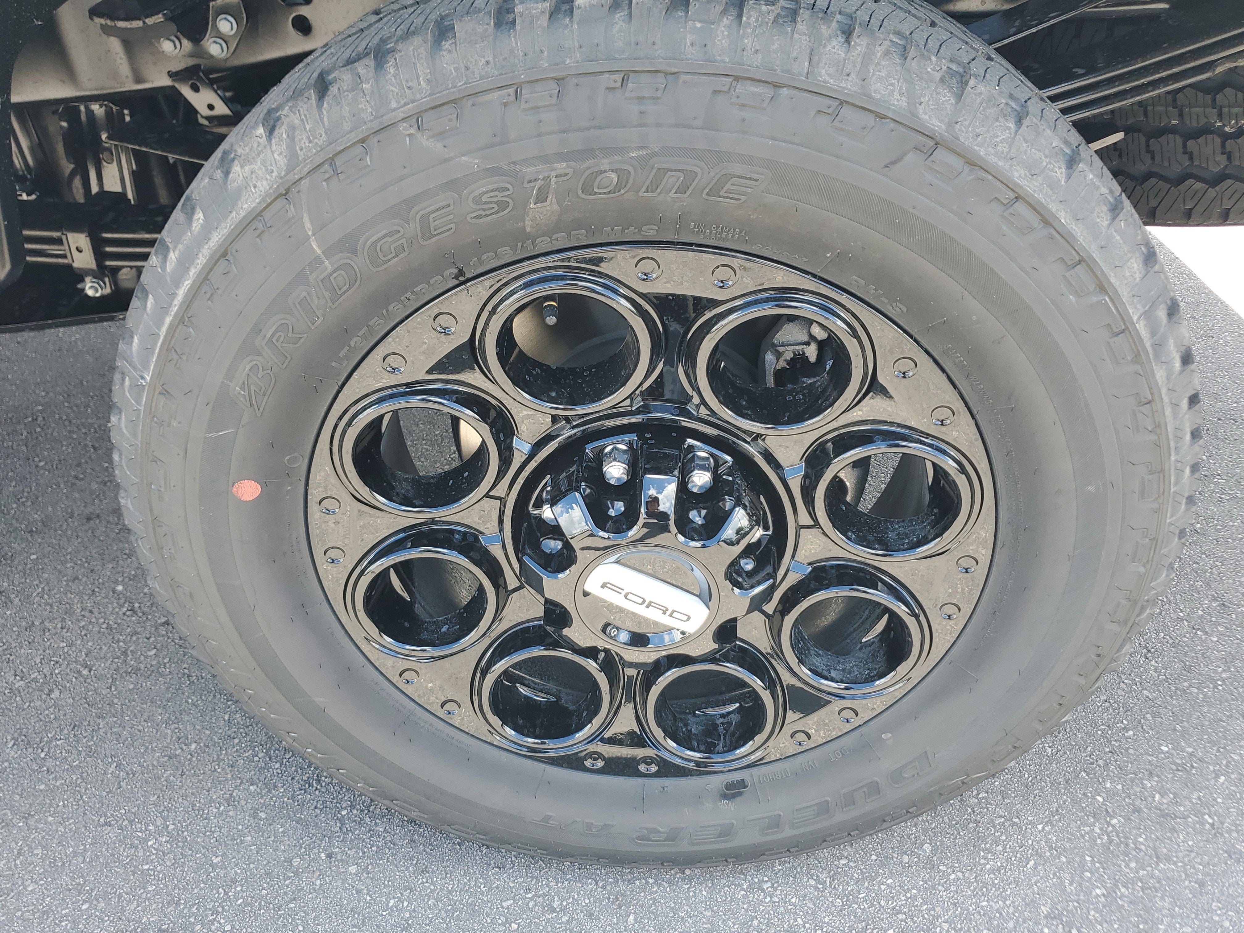 2026 Ford Super Duty F-350 SRW LARIAT