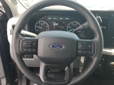 2025 Ford Super Duty F-350 SRW XL