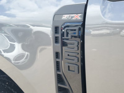 2025 Ford Super Duty F-350 SRW XL