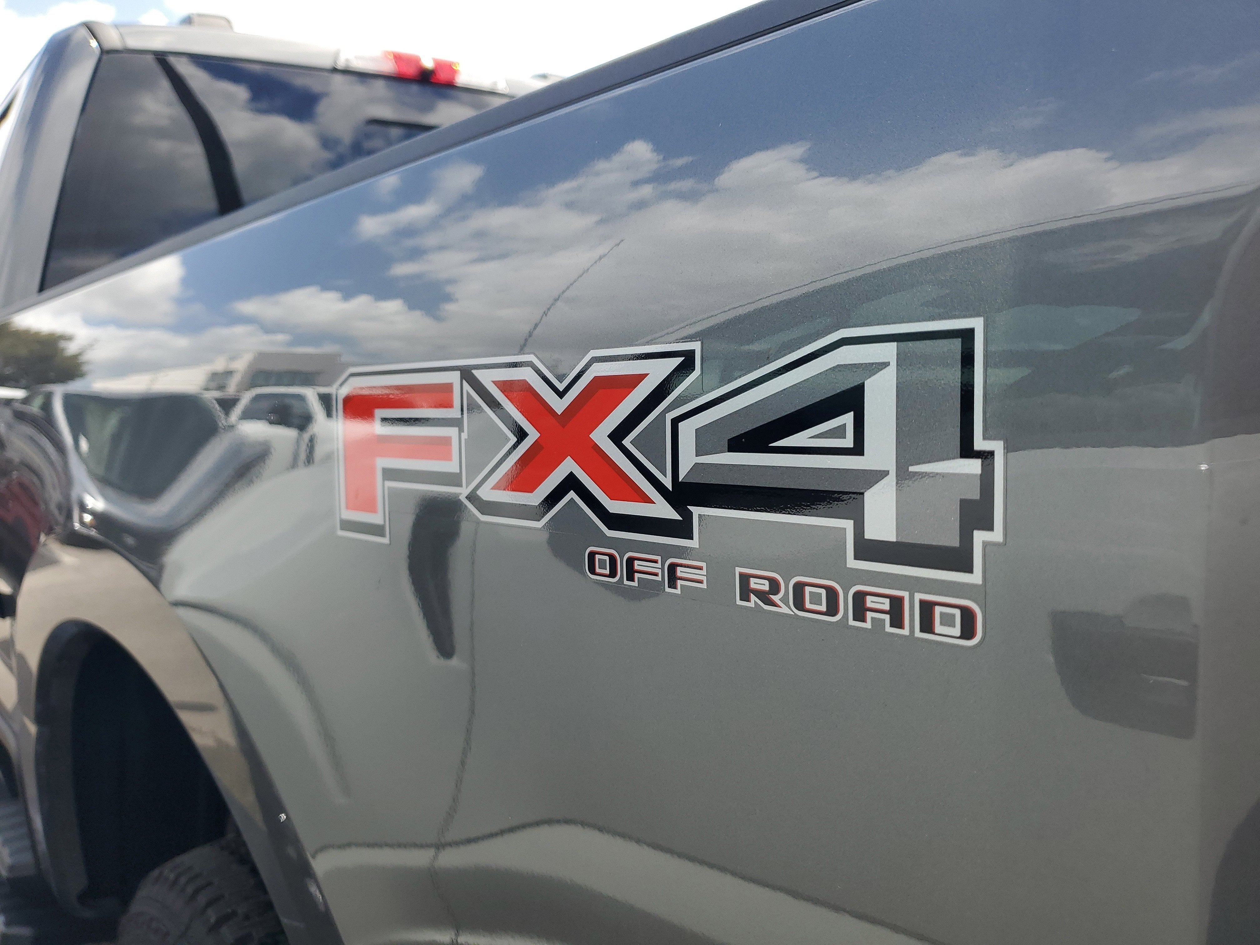 2025 Ford Super Duty F-350 SRW XL