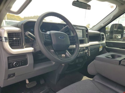 2025 Ford Super Duty F-350 SRW XL