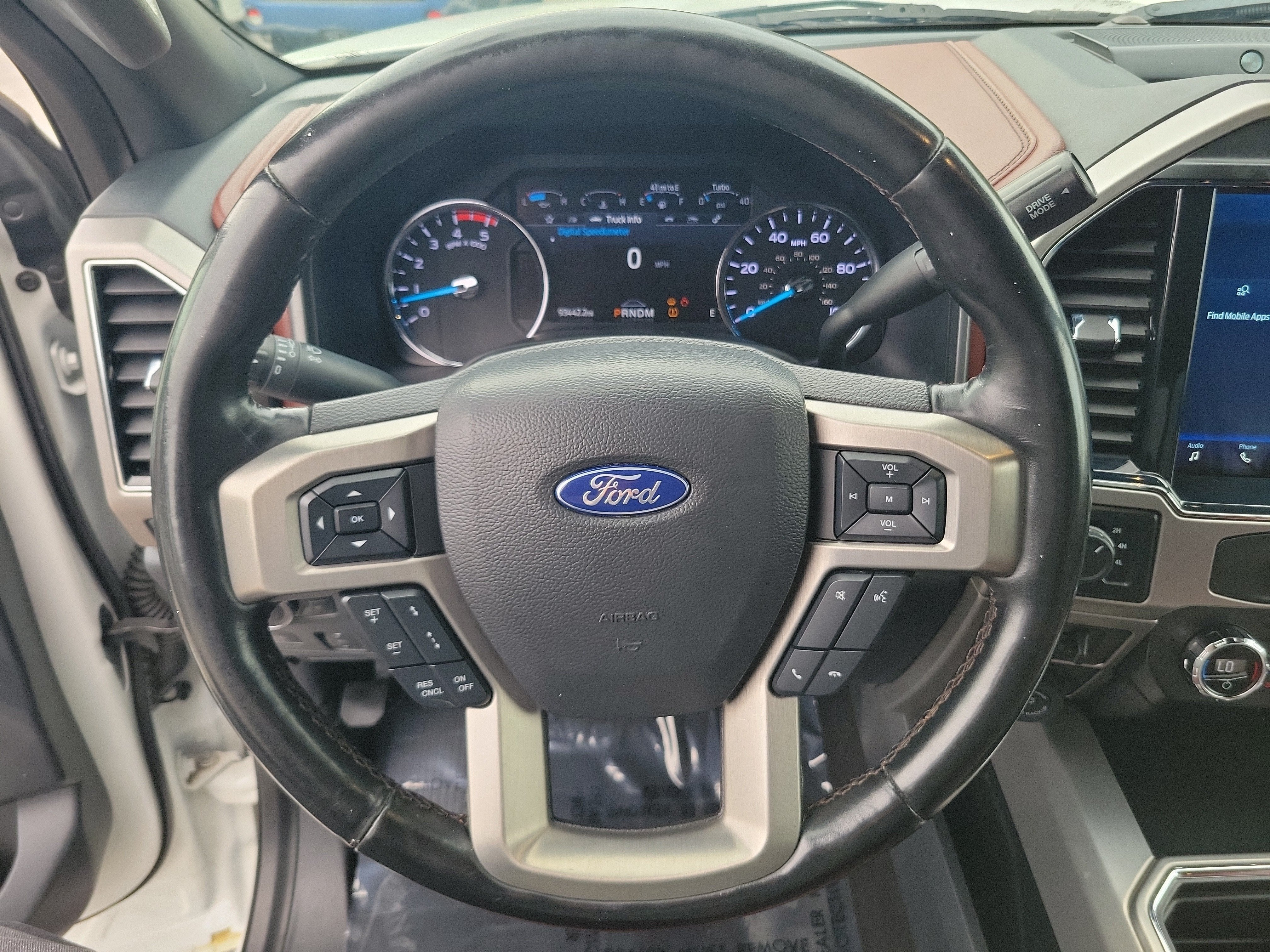 2022 Ford Super Duty F-350 SRW Platinum 4WD Diesel
