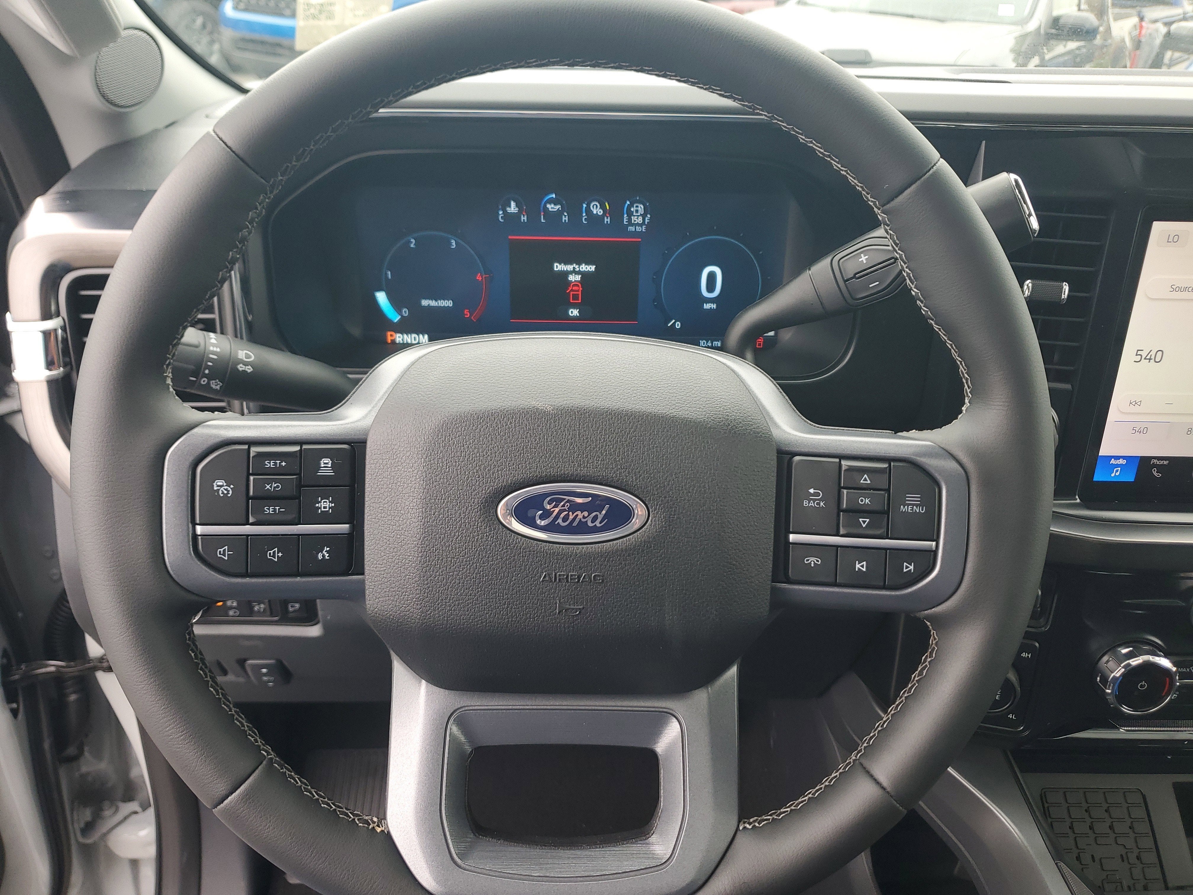 2026 Ford Super Duty F-350 SRW LARIAT