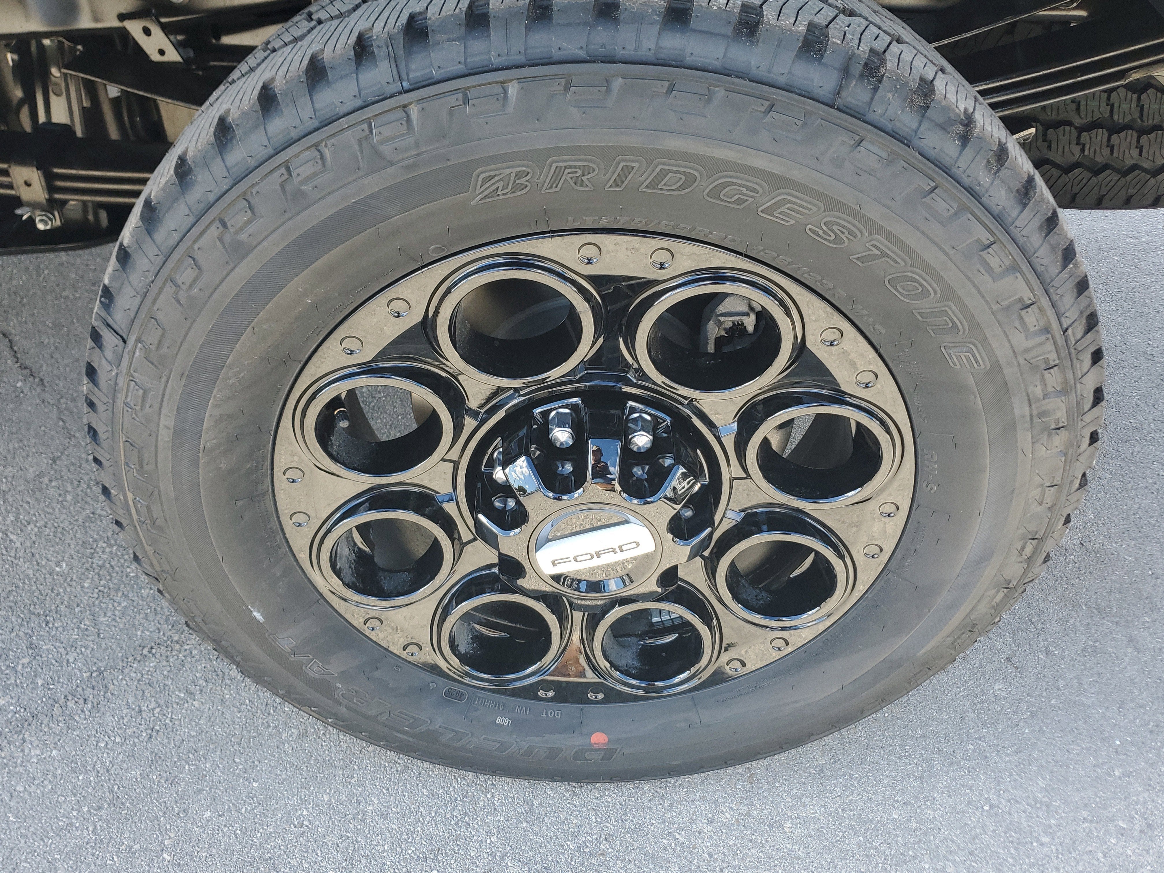 2026 Ford Super Duty F-350 SRW LARIAT