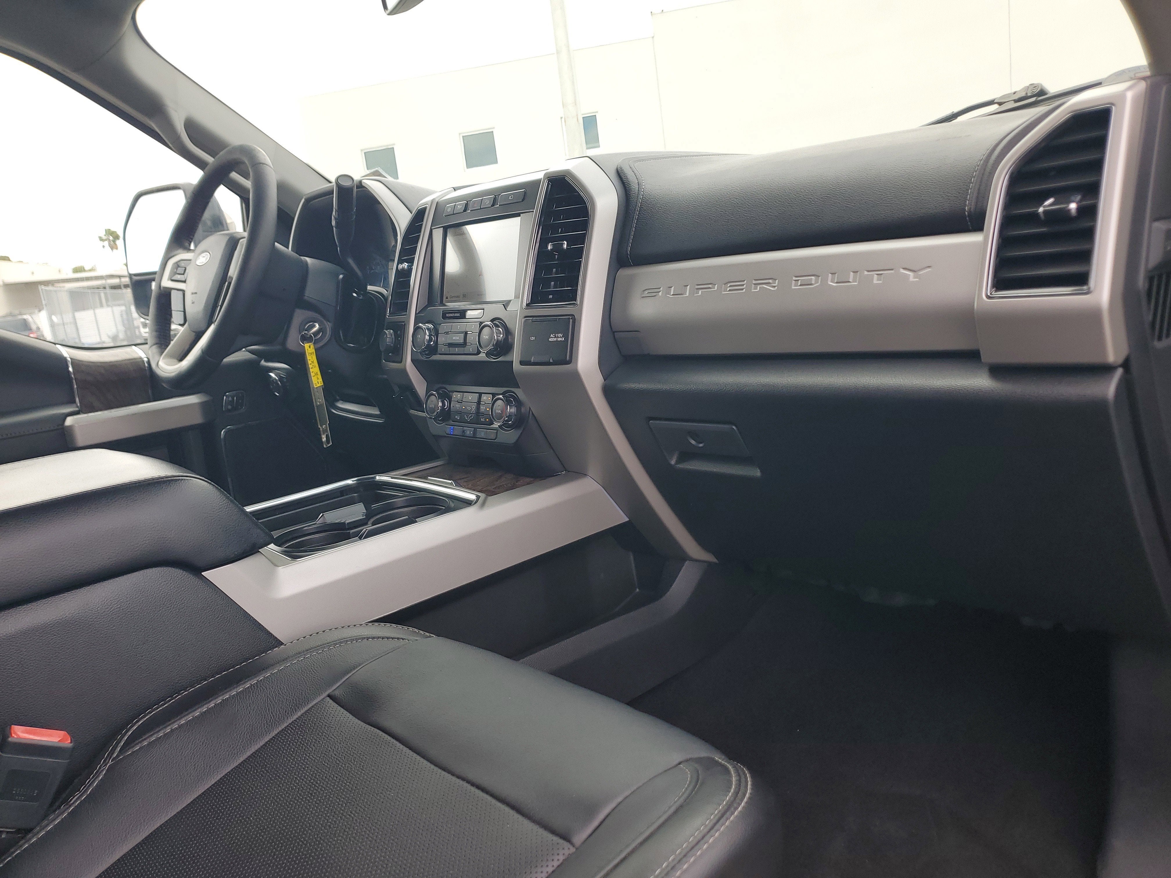2019 Ford Super Duty F-350 SRW LARIAT 4WD Diesel