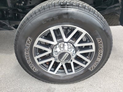 2019 Ford Super Duty F-350 SRW LARIAT 4WD Diesel