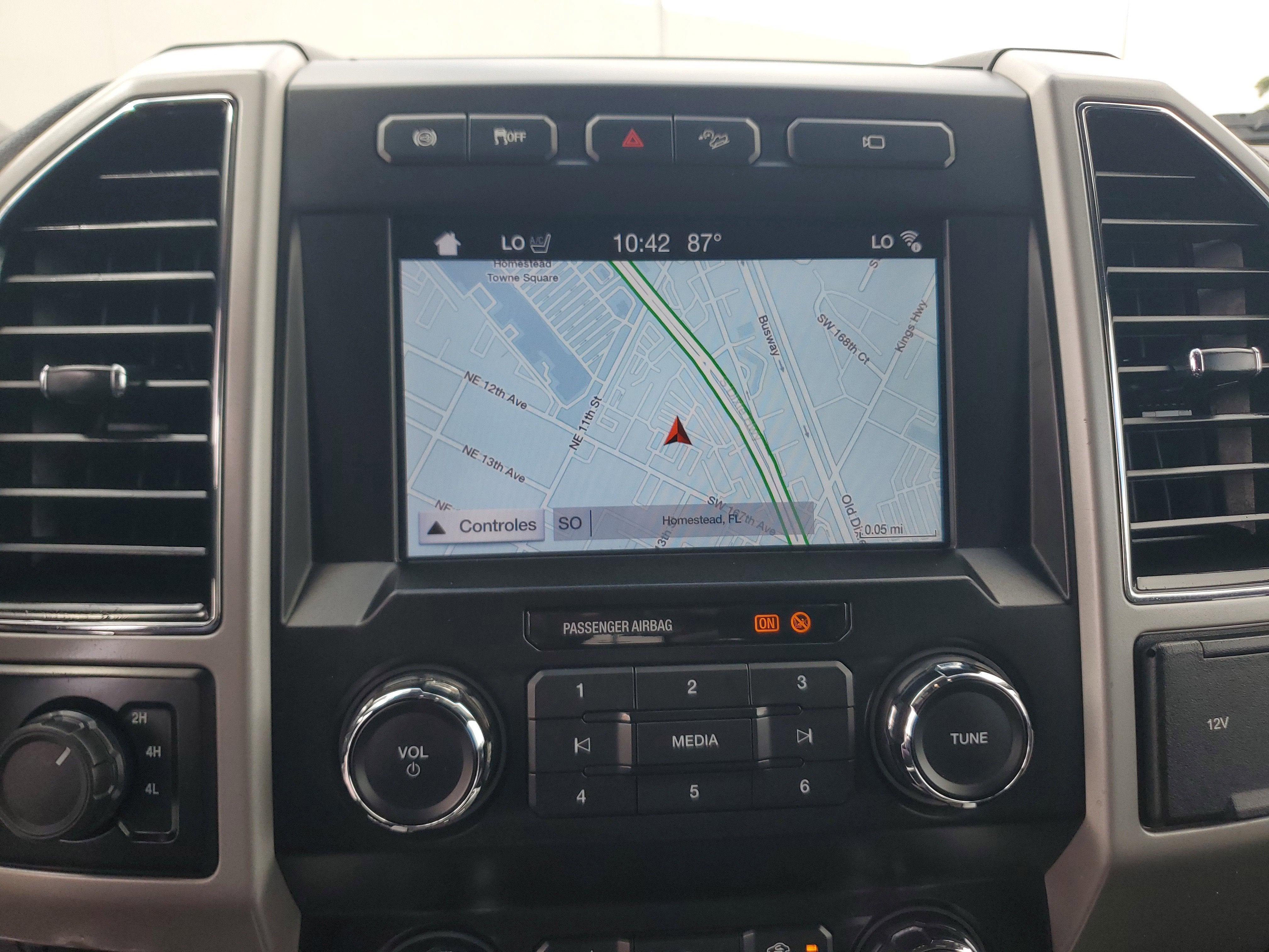 2019 Ford Super Duty F-350 SRW LARIAT 4WD Diesel