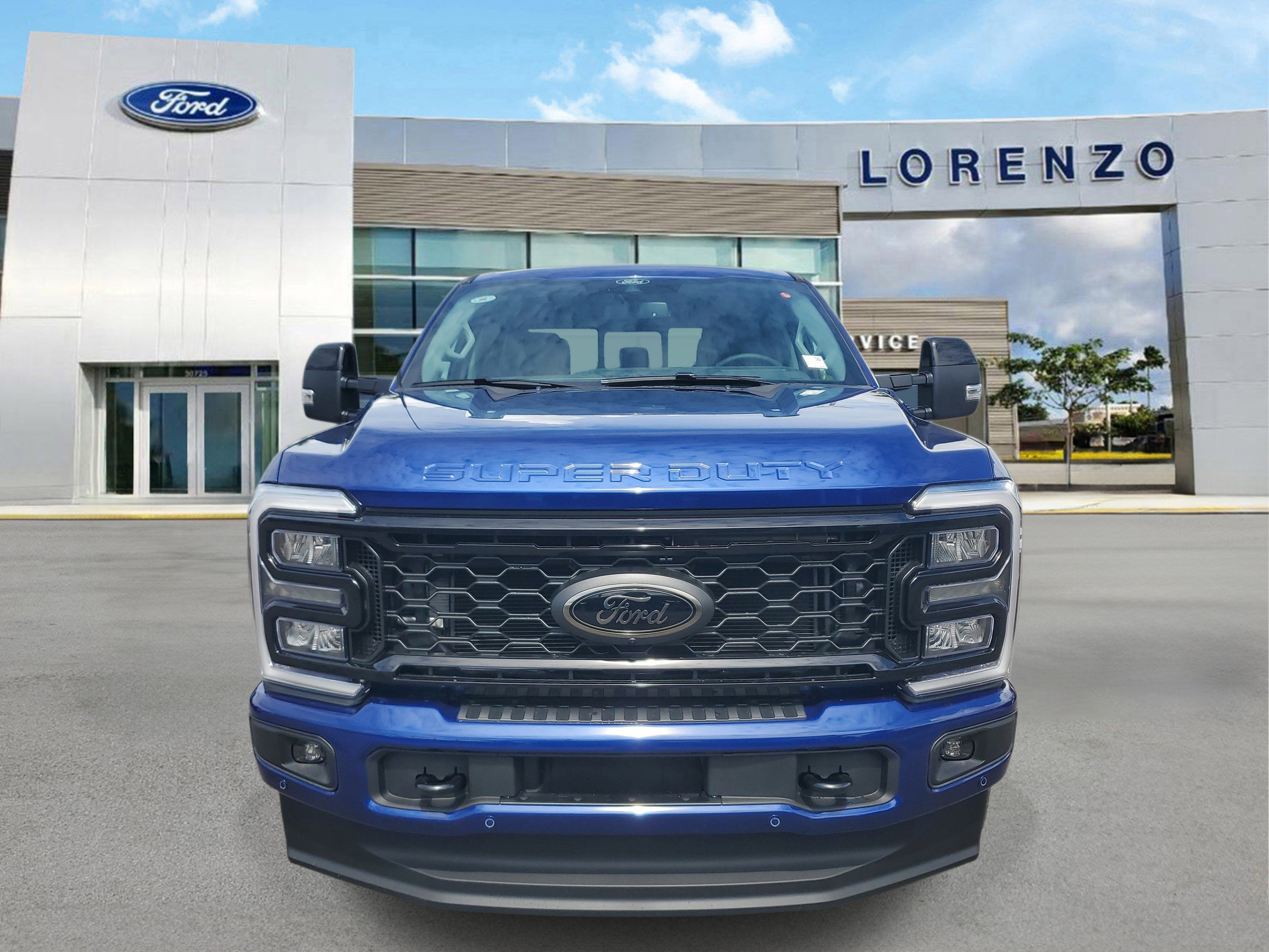 2026 Ford Super Duty F-350 SRW LARIAT