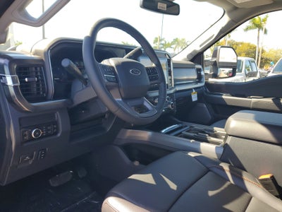 2026 Ford Super Duty F-350 SRW LARIAT