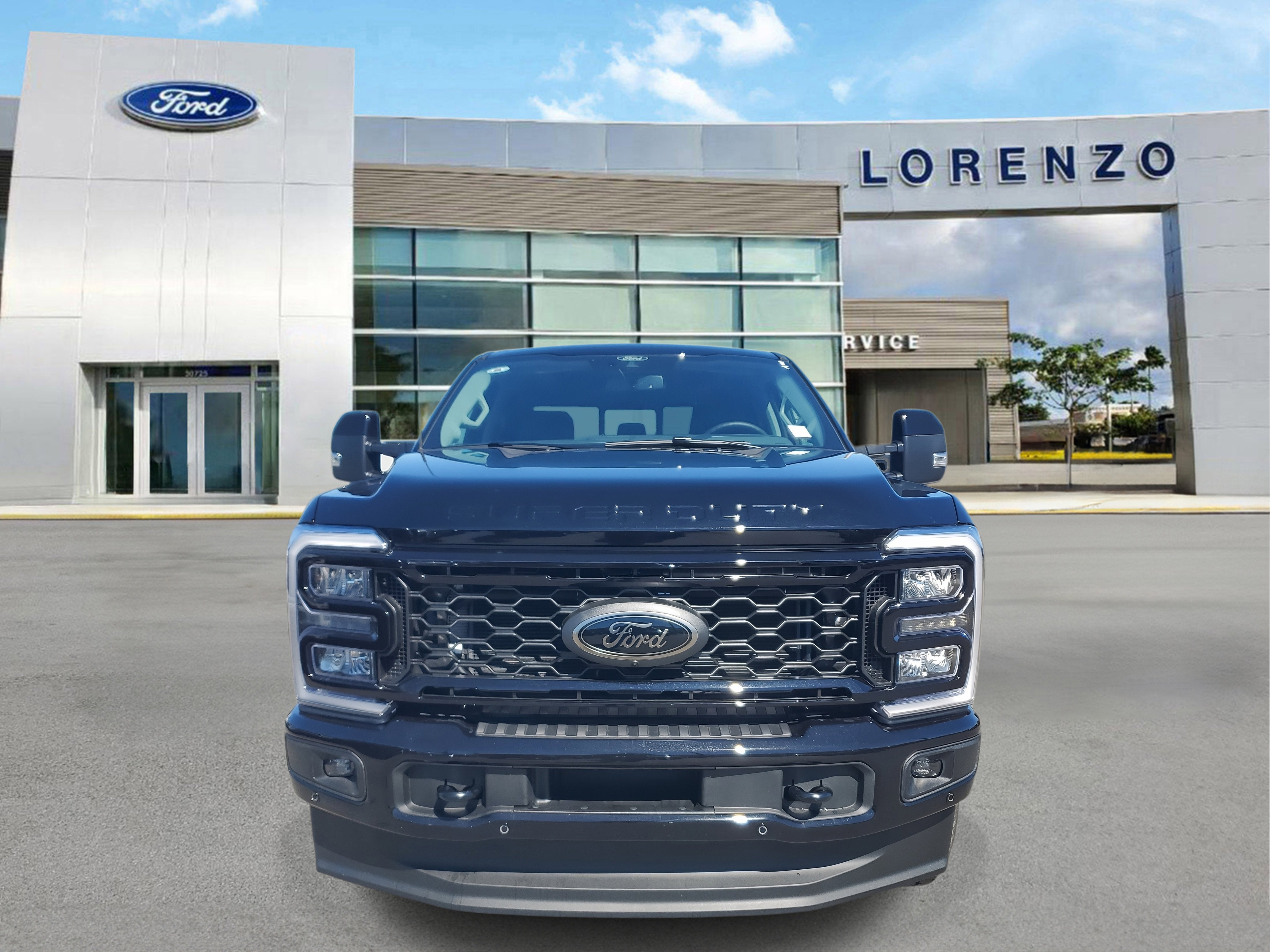 2026 Ford Super Duty F-350 SRW LARIAT