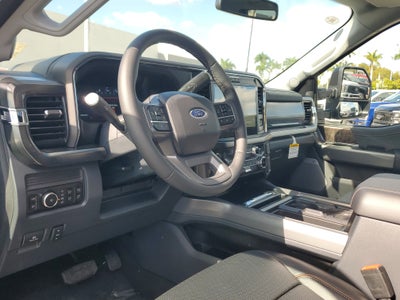 2026 Ford Super Duty F-350 SRW LARIAT