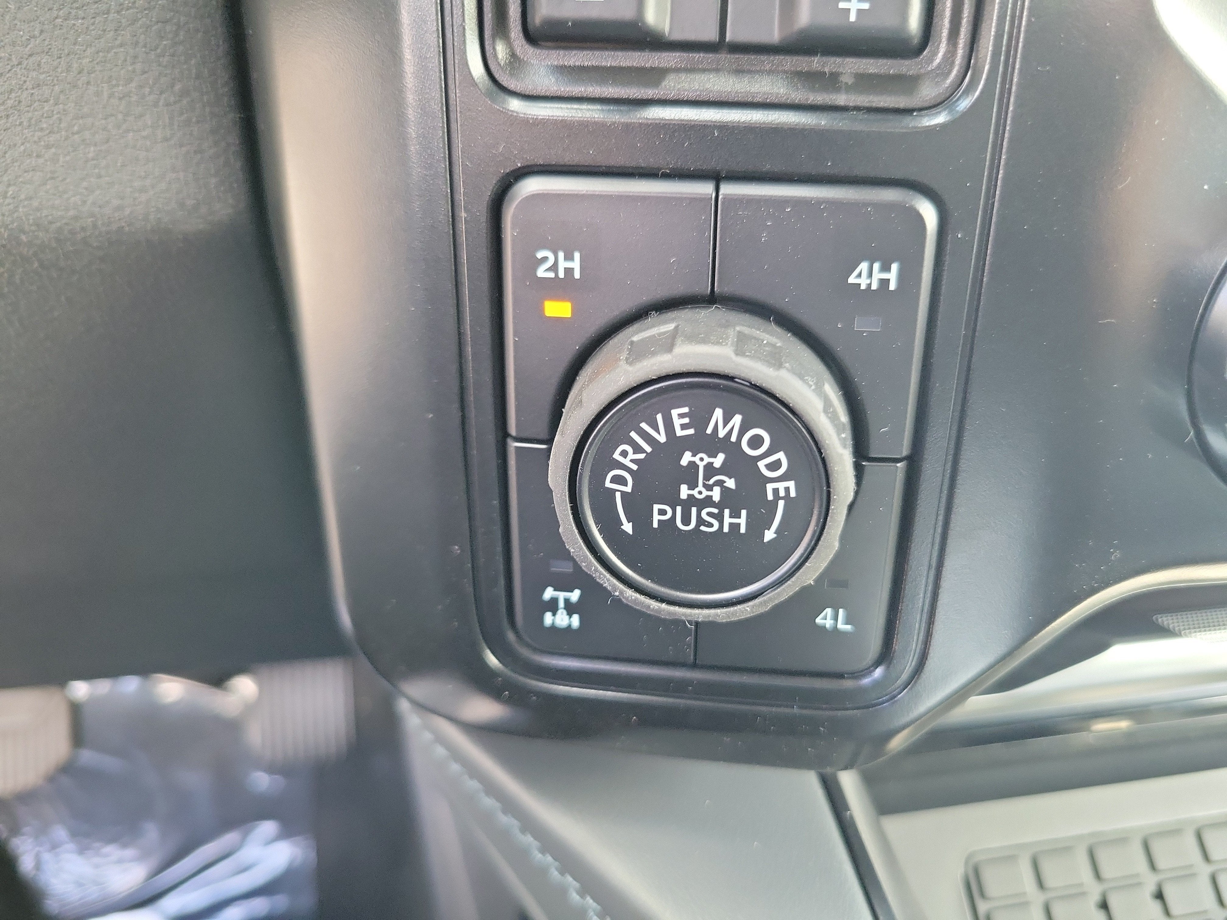 2026 Ford Super Duty F-350 SRW Base