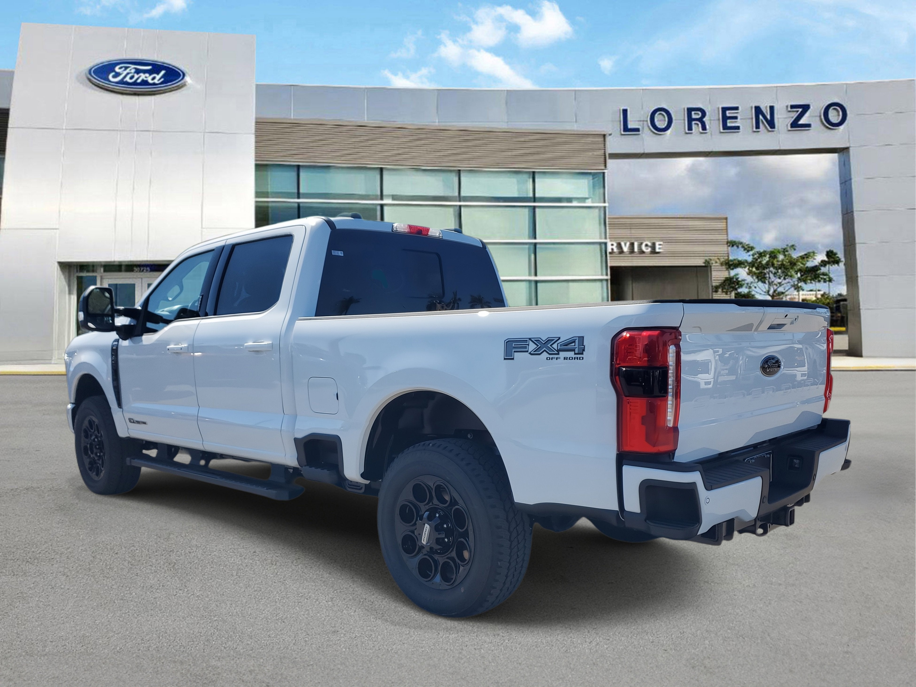 2026 Ford Super Duty F-350 SRW LARIAT