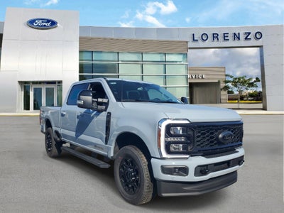 2026 Ford Super Duty F-350 SRW LARIAT