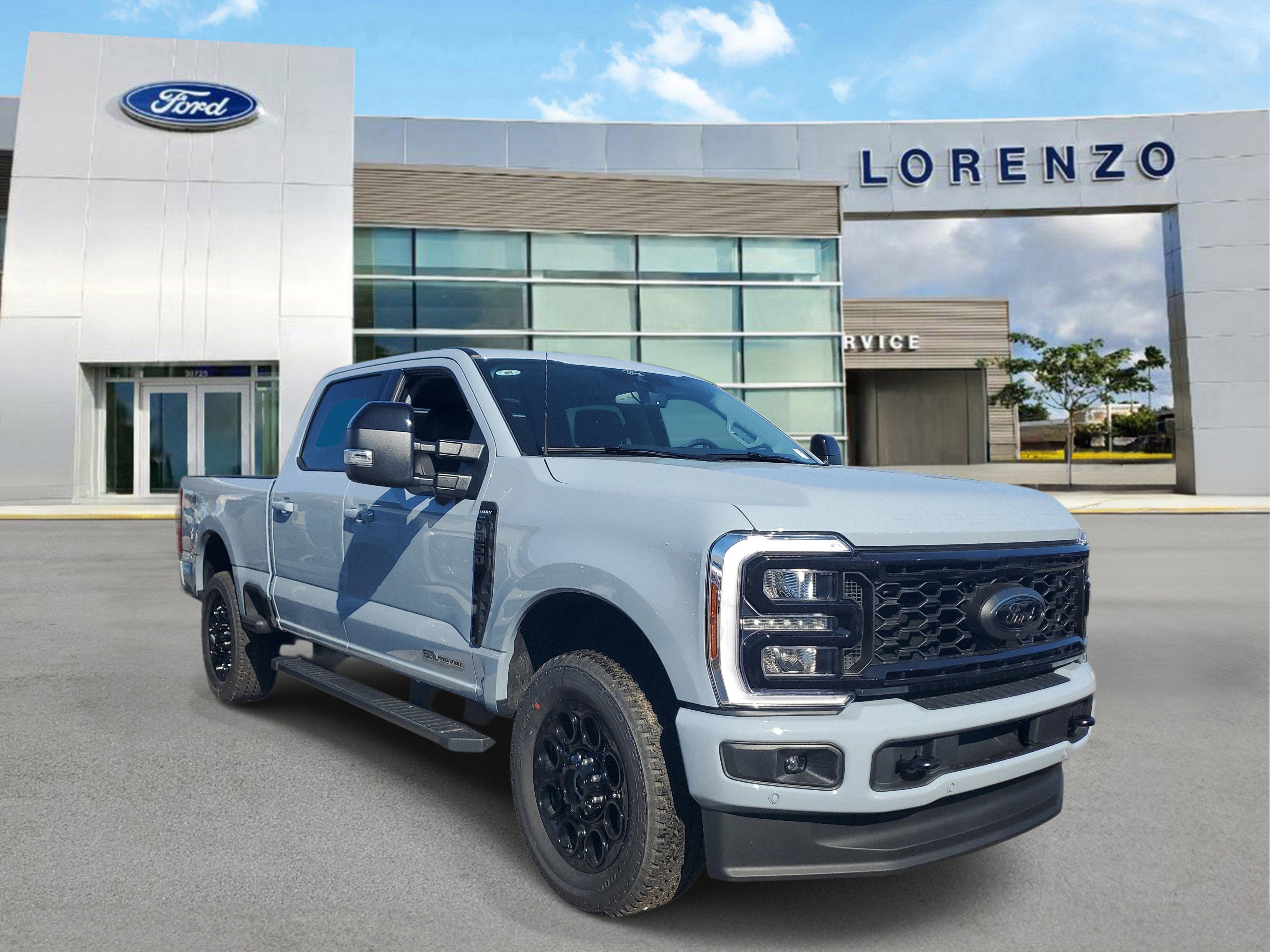 2026 Ford Super Duty F-350 SRW LARIAT