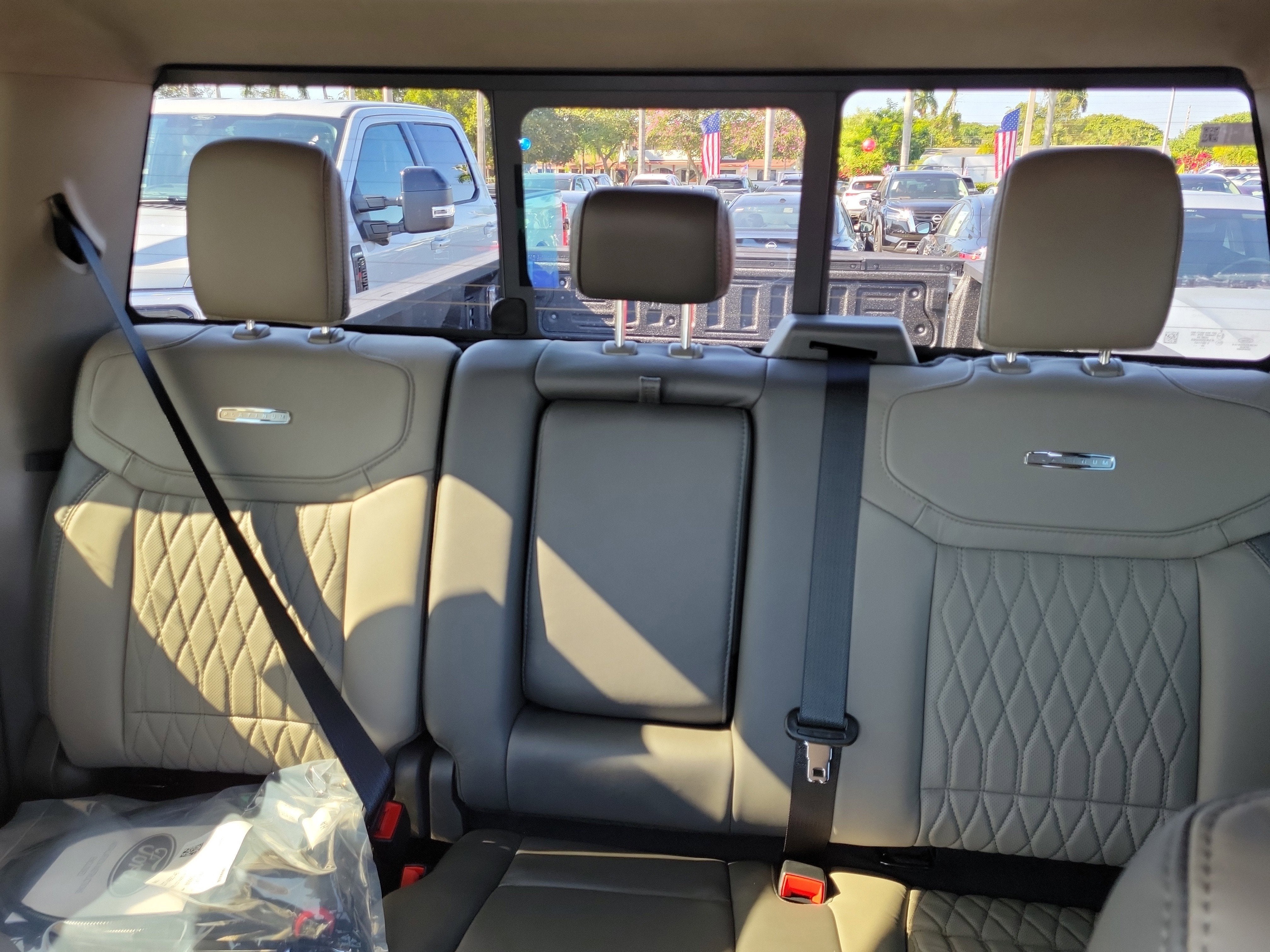 2026 Ford Super Duty F-350 DRW Platinum