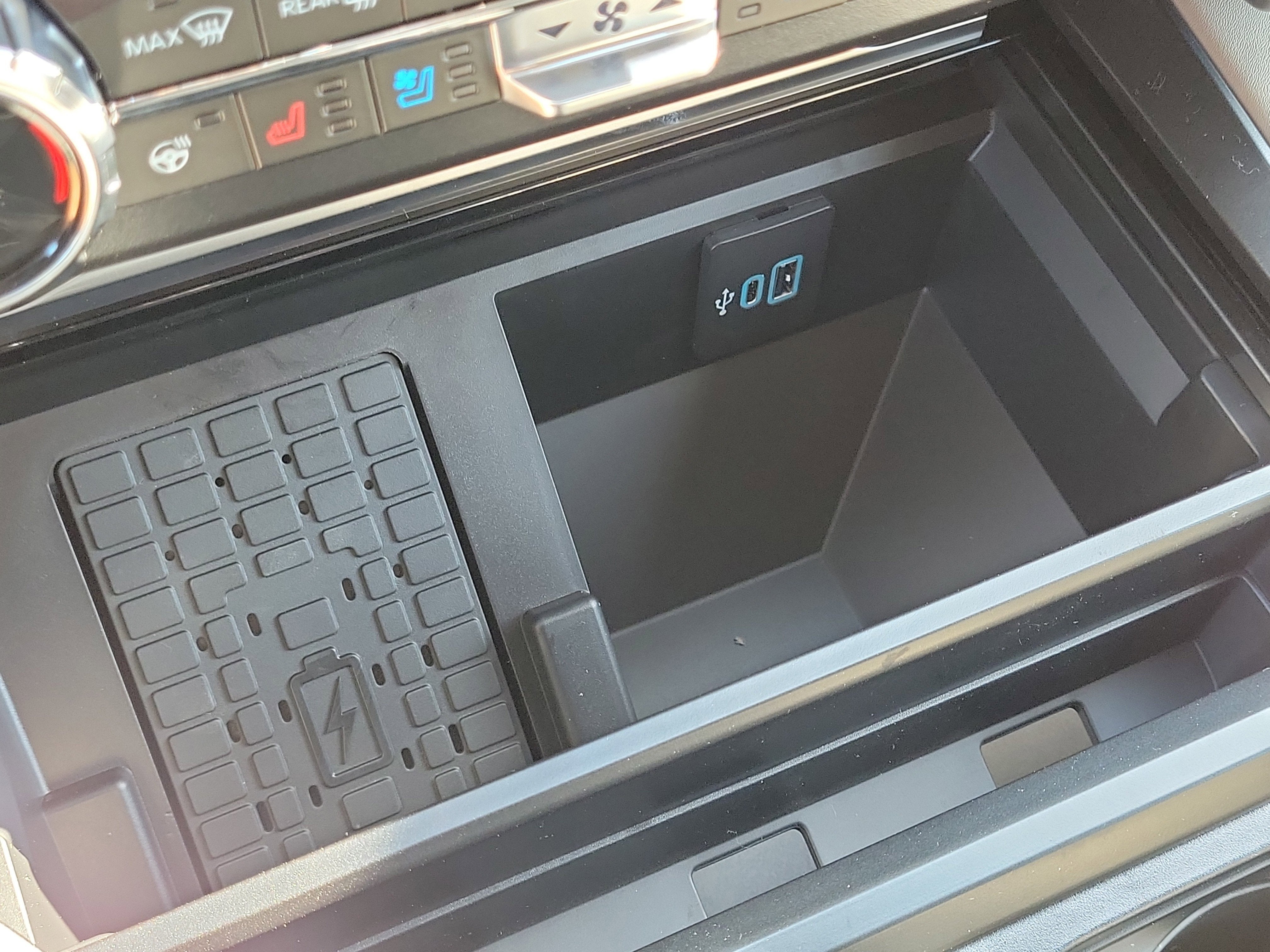 2026 Ford Super Duty F-350 DRW Platinum