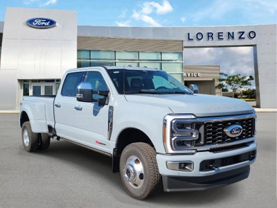 2026 Ford Super Duty F-350 DRW Platinum