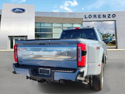 2026 Ford Super Duty F-350 DRW Platinum