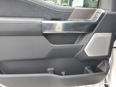 2026 Ford Super Duty F-350 DRW Platinum