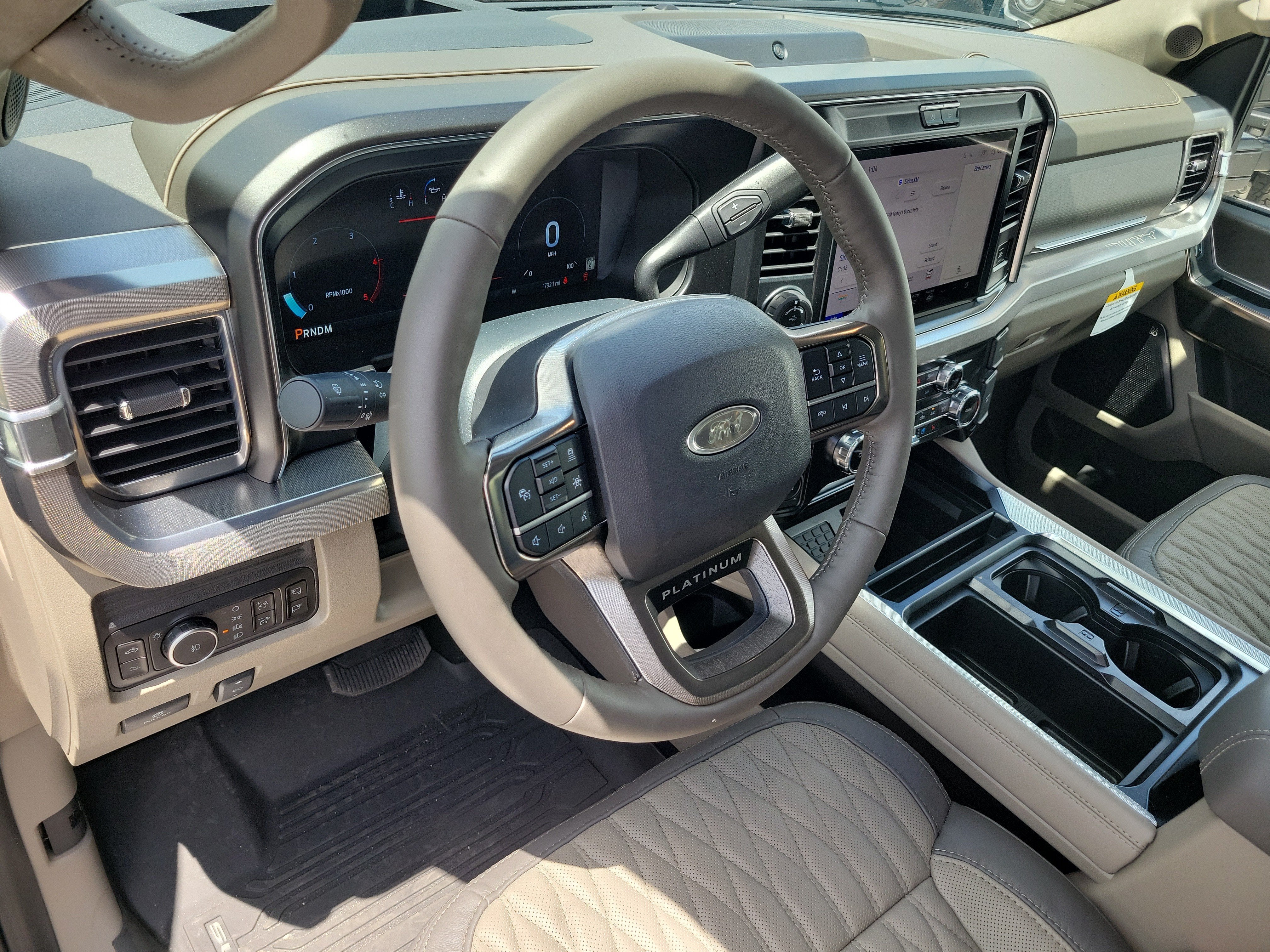 2026 Ford Super Duty F-350 DRW Platinum