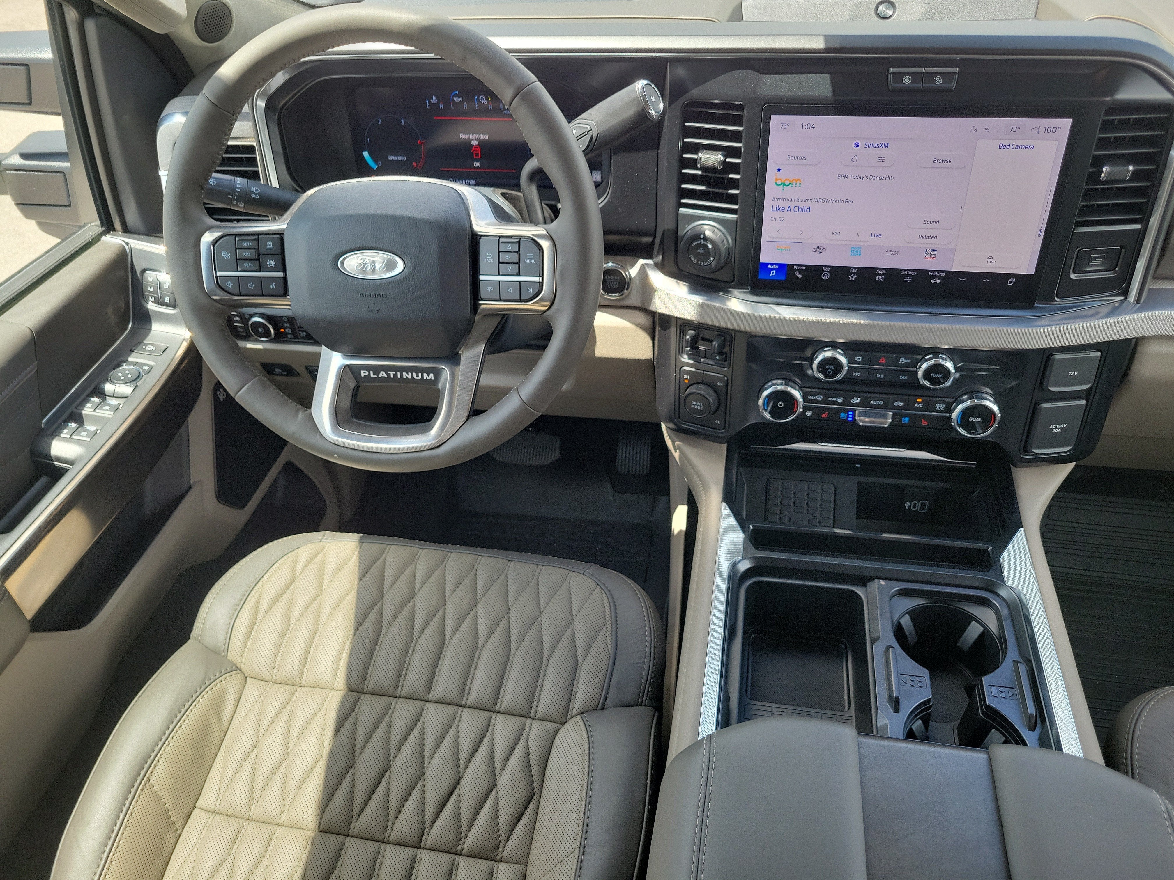 2026 Ford Super Duty F-350 DRW Platinum