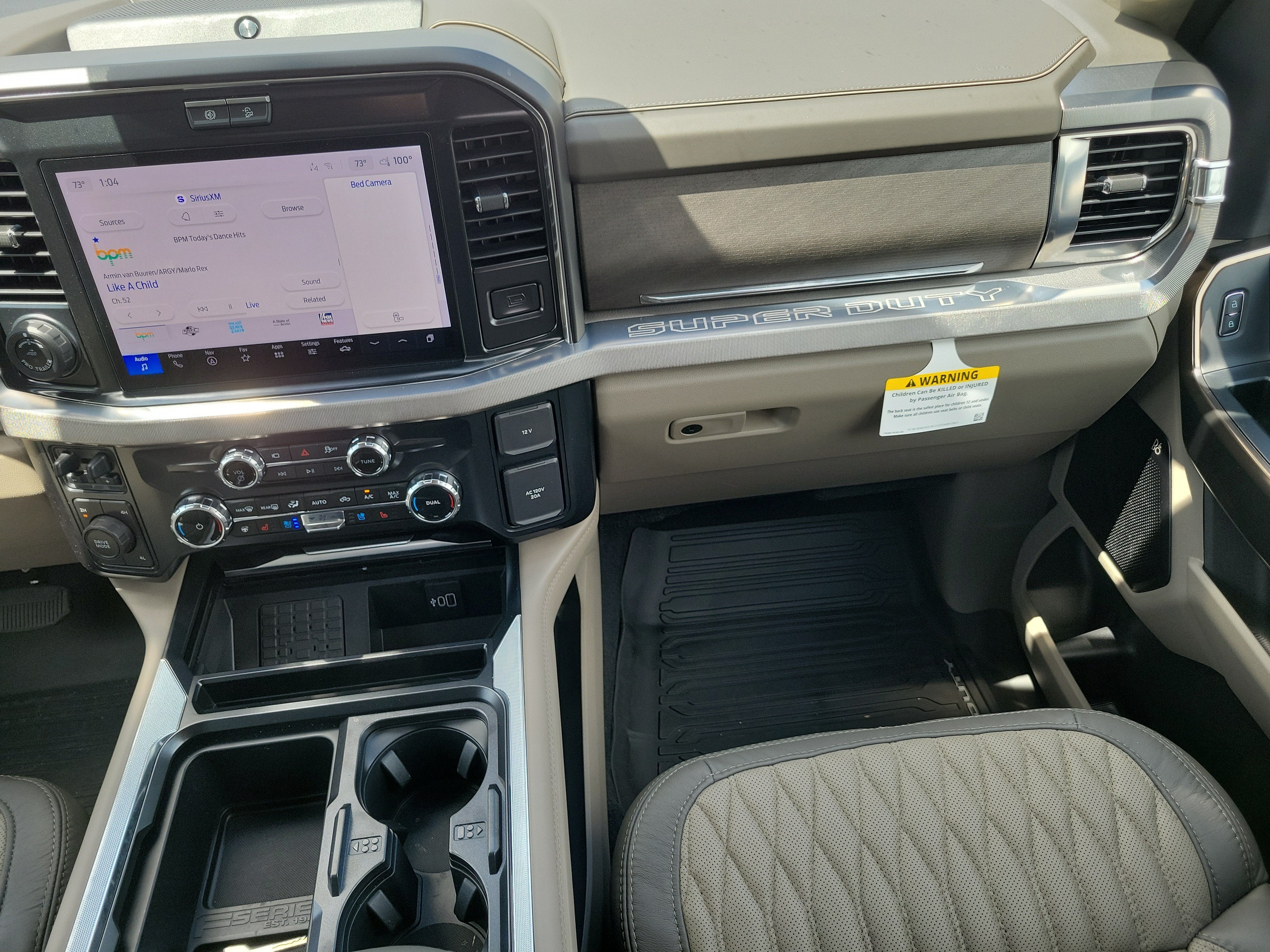 2026 Ford Super Duty F-350 DRW Platinum