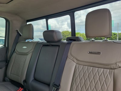 2026 Ford Super Duty F-350 DRW Platinum