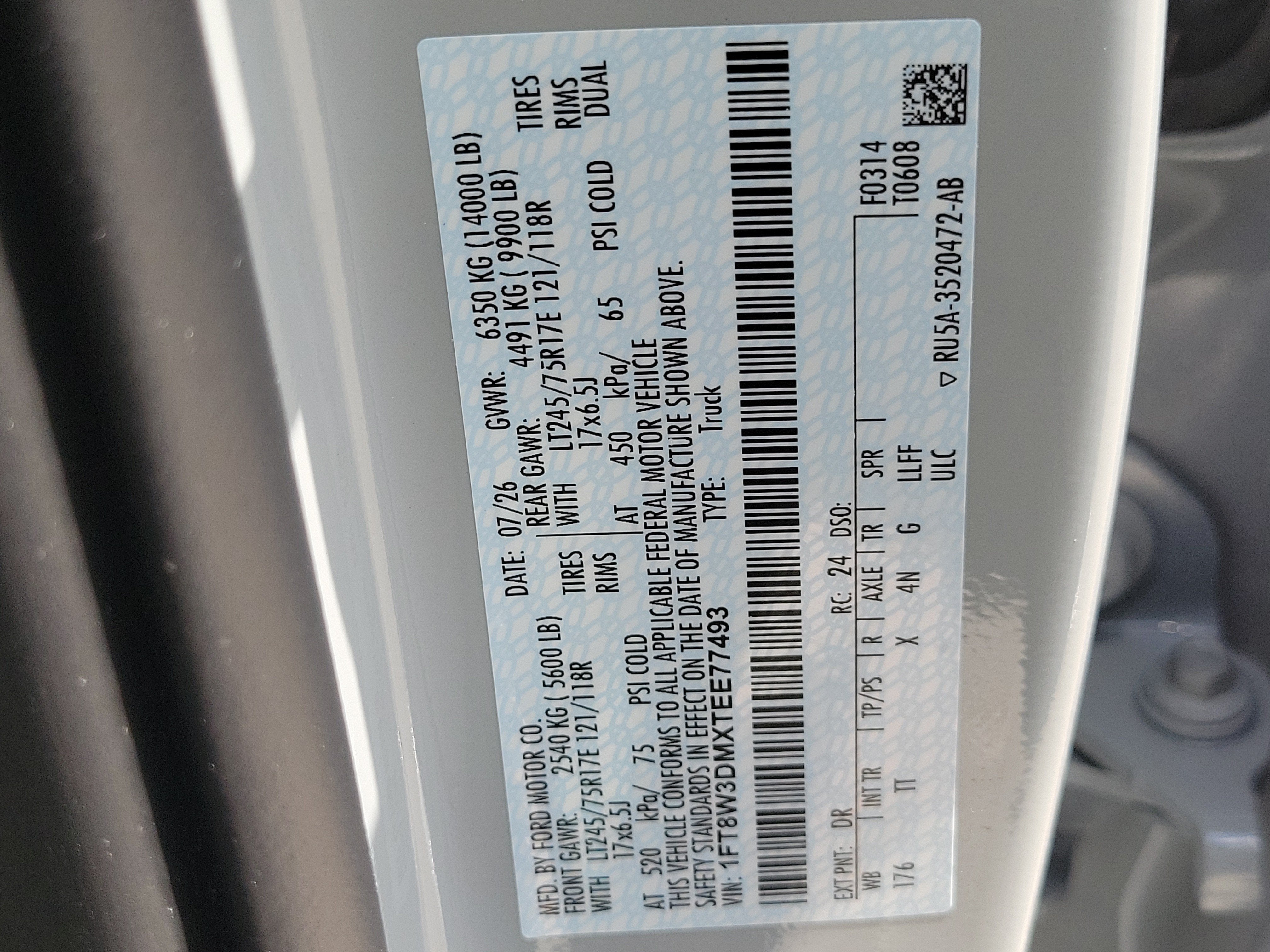 2026 Ford Super Duty F-350 DRW Platinum