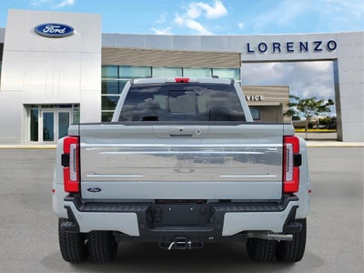2026 Ford Super Duty F-350 DRW Platinum