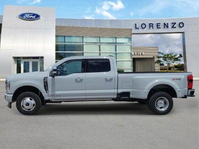 2026 Ford Super Duty F-350 DRW Platinum