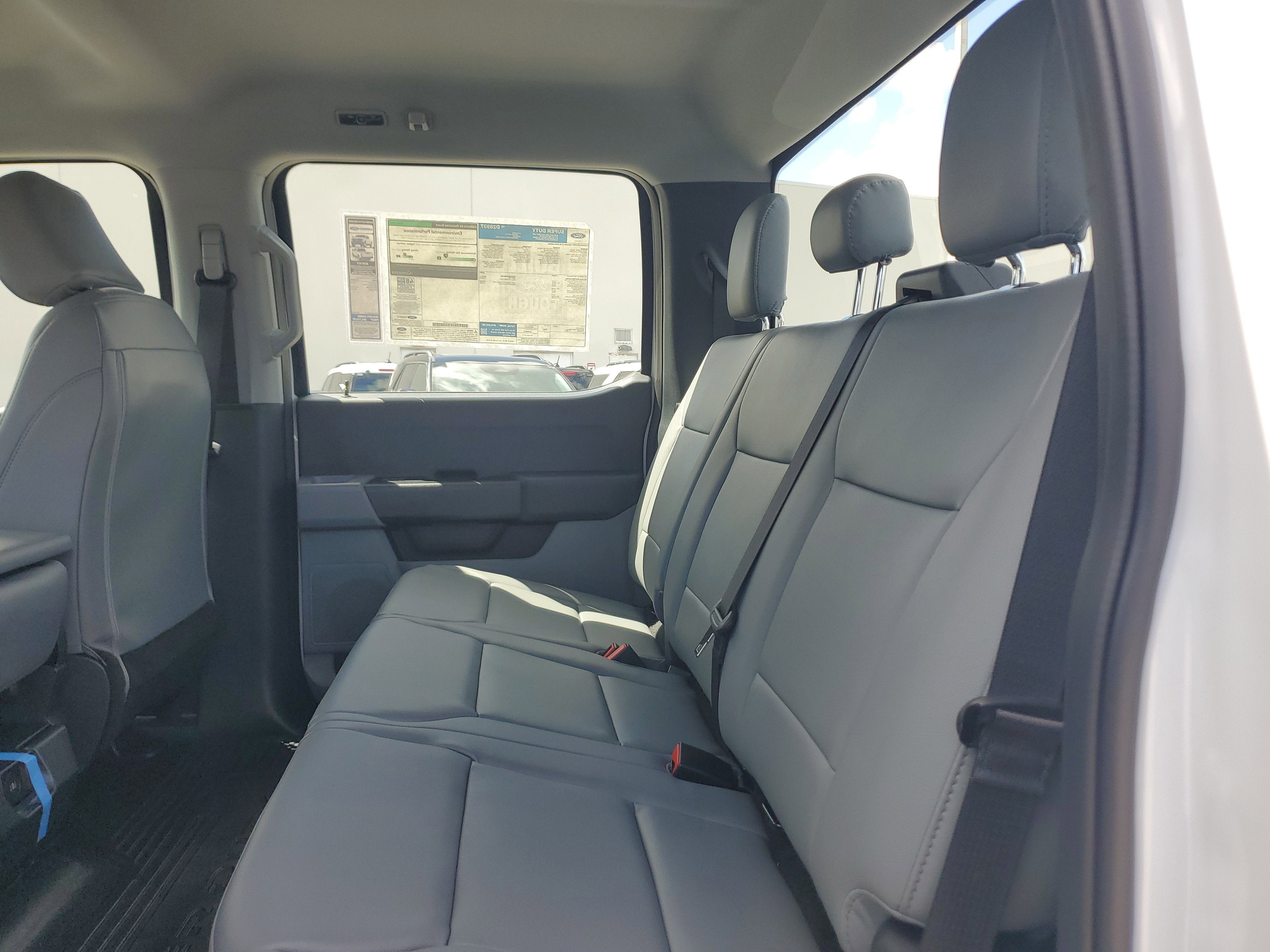 2026 Ford Super Duty F-350 DRW XL