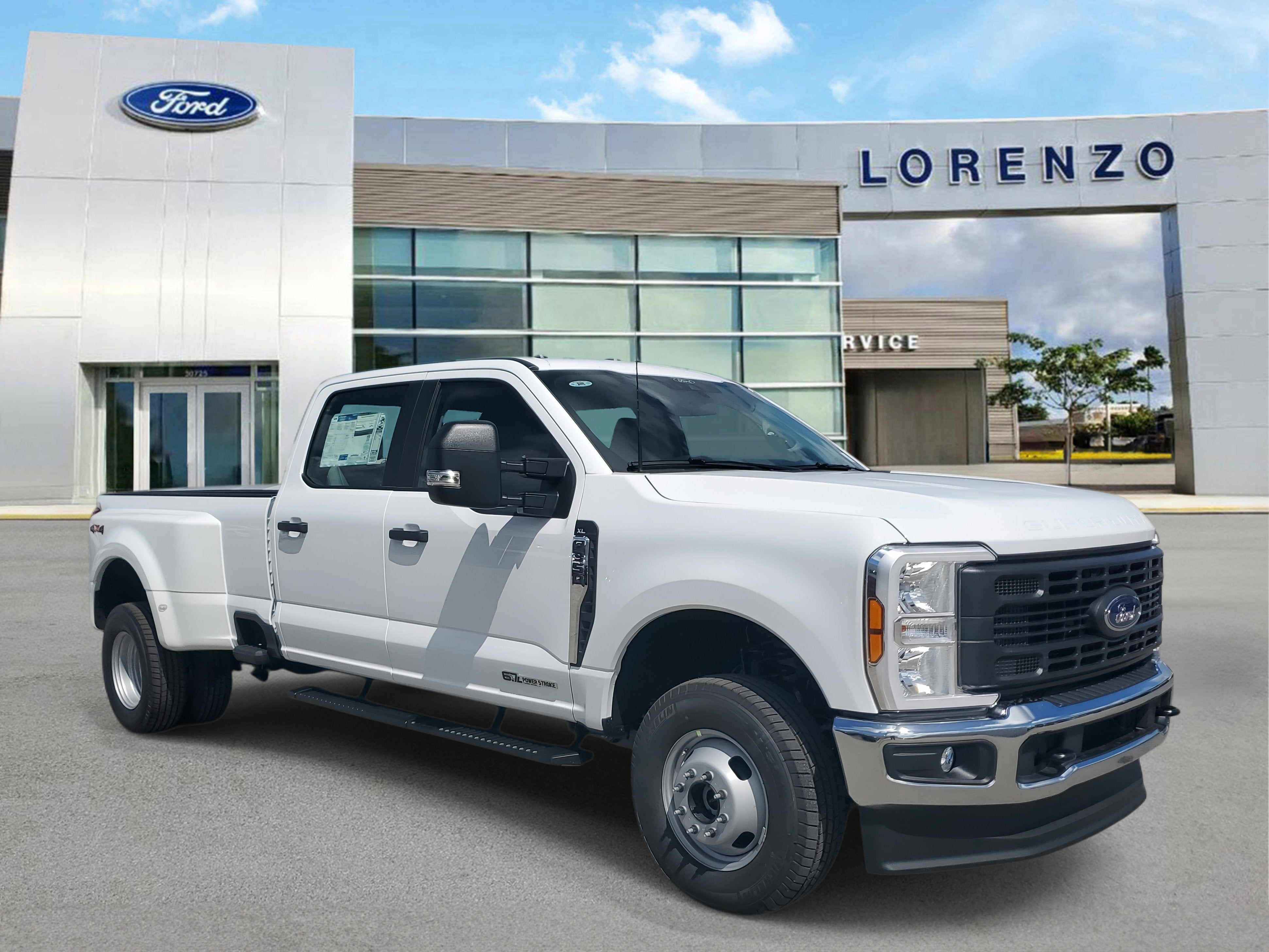 2026 Ford Super Duty F-350 DRW XL