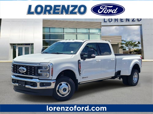 2026 Ford Super Duty F-350 DRW LARIAT