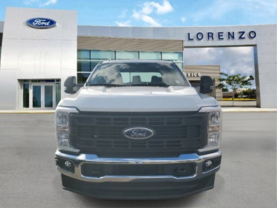 2026 Ford Super Duty F-350 DRW XL