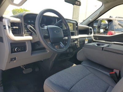 2026 Ford Super Duty F-350 DRW XL