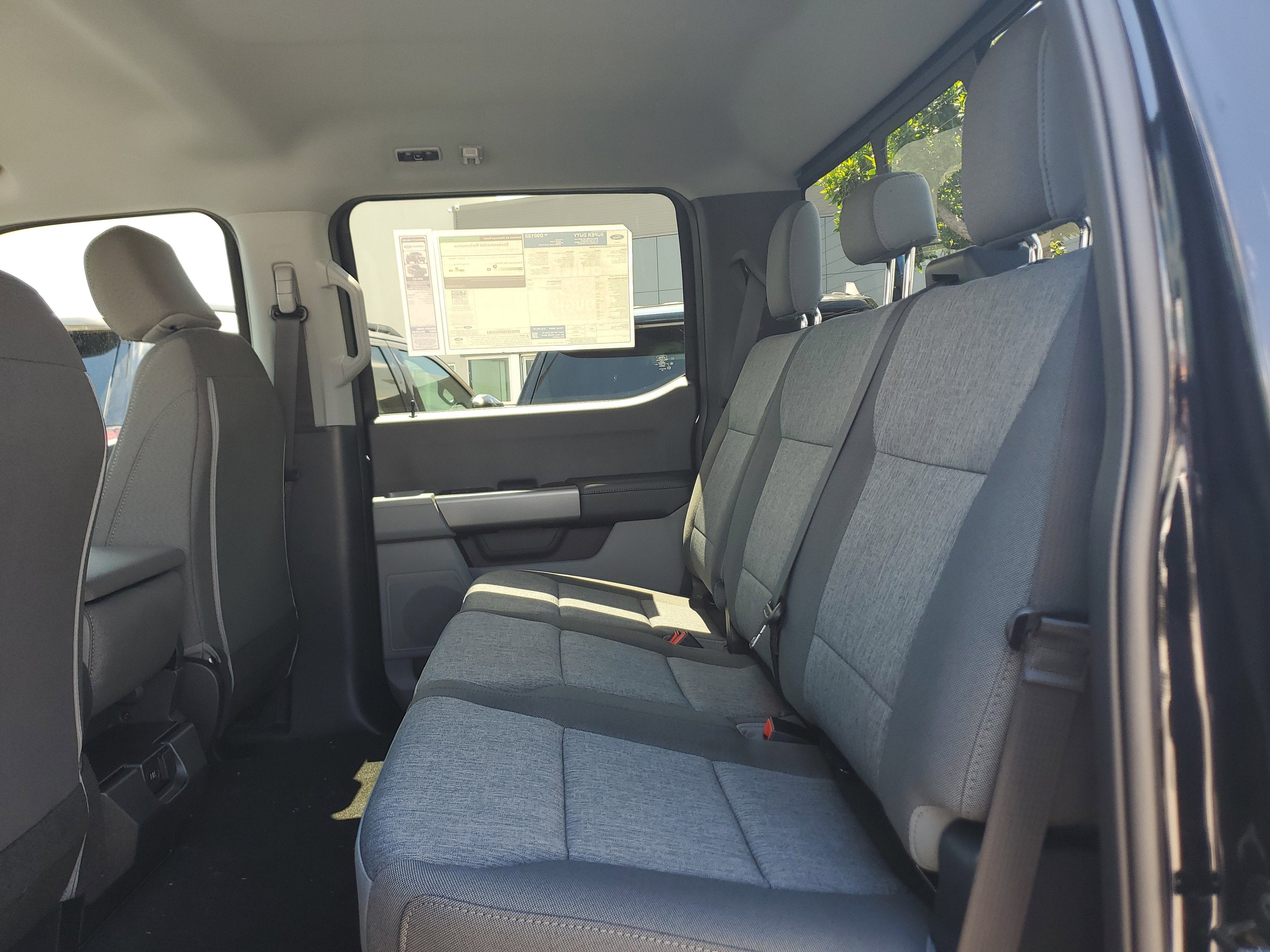 2026 Ford Super Duty F-350 DRW XL